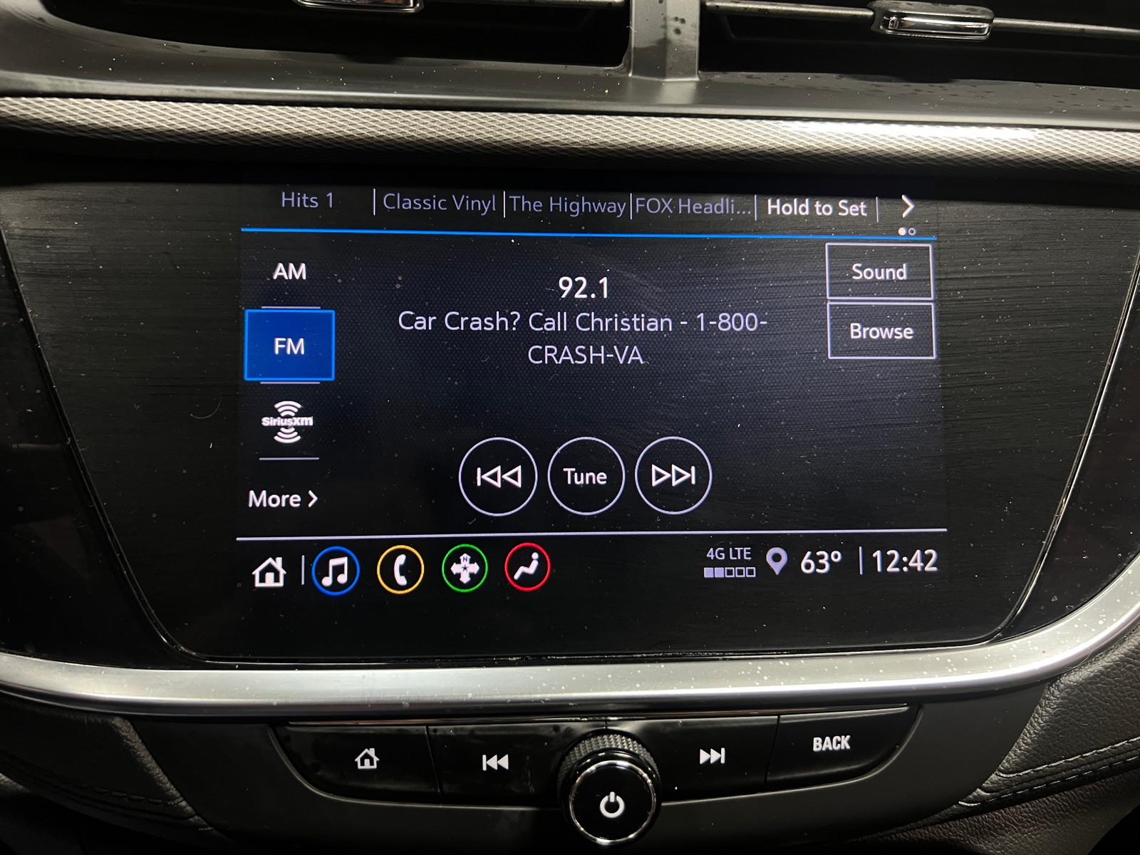Thumbnail: 2022 Buick Encore GX - 3