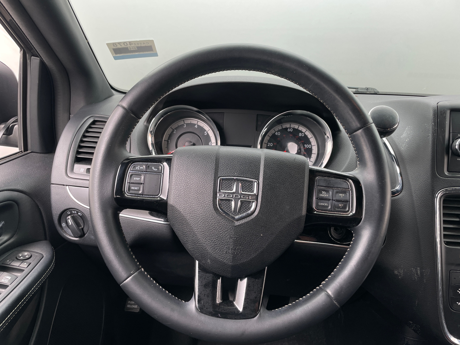 Thumbnail: 2016 Dodge Grand Caravan - 5