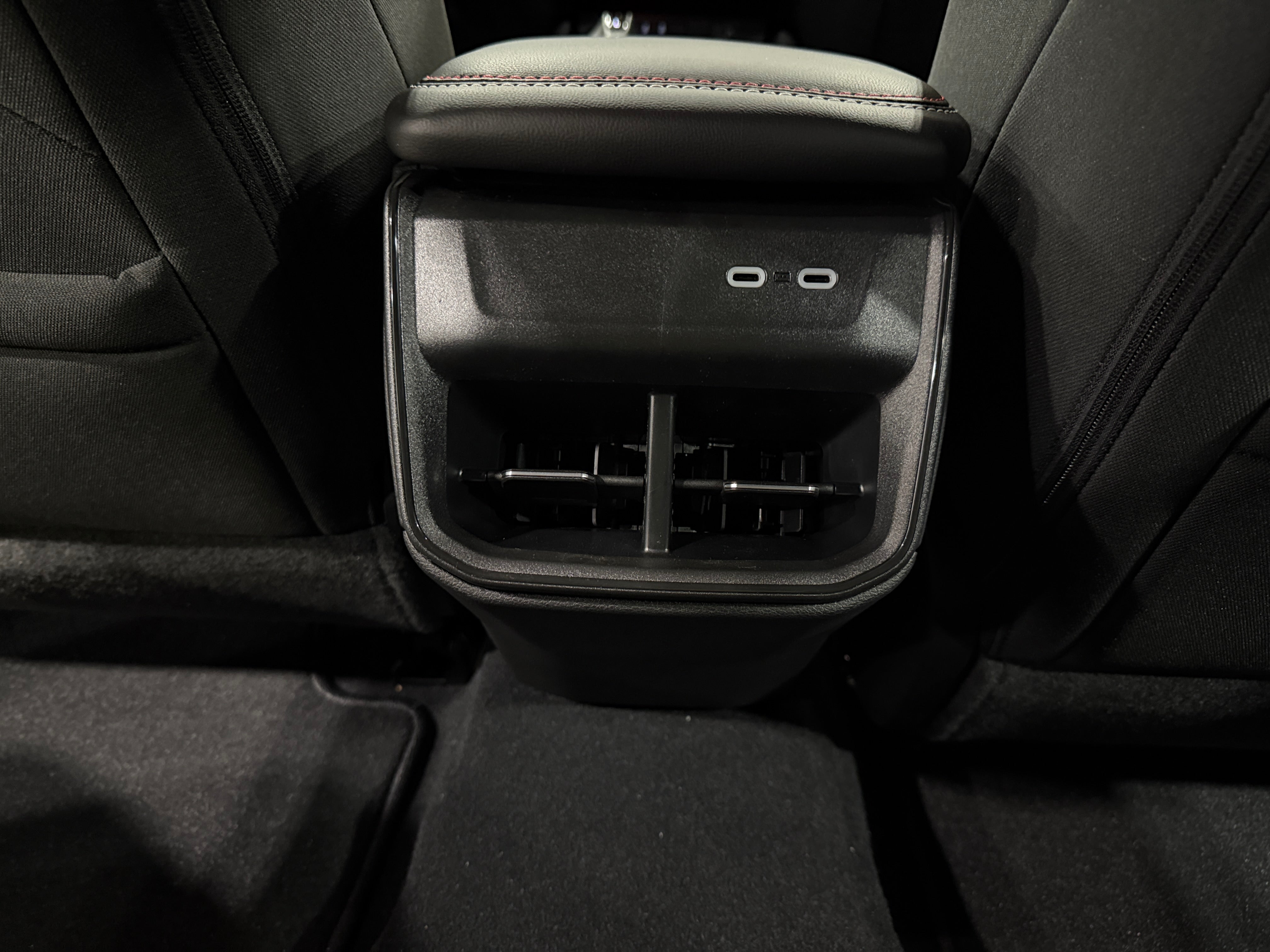 2026 Dodge Charger R/T - Photo 6