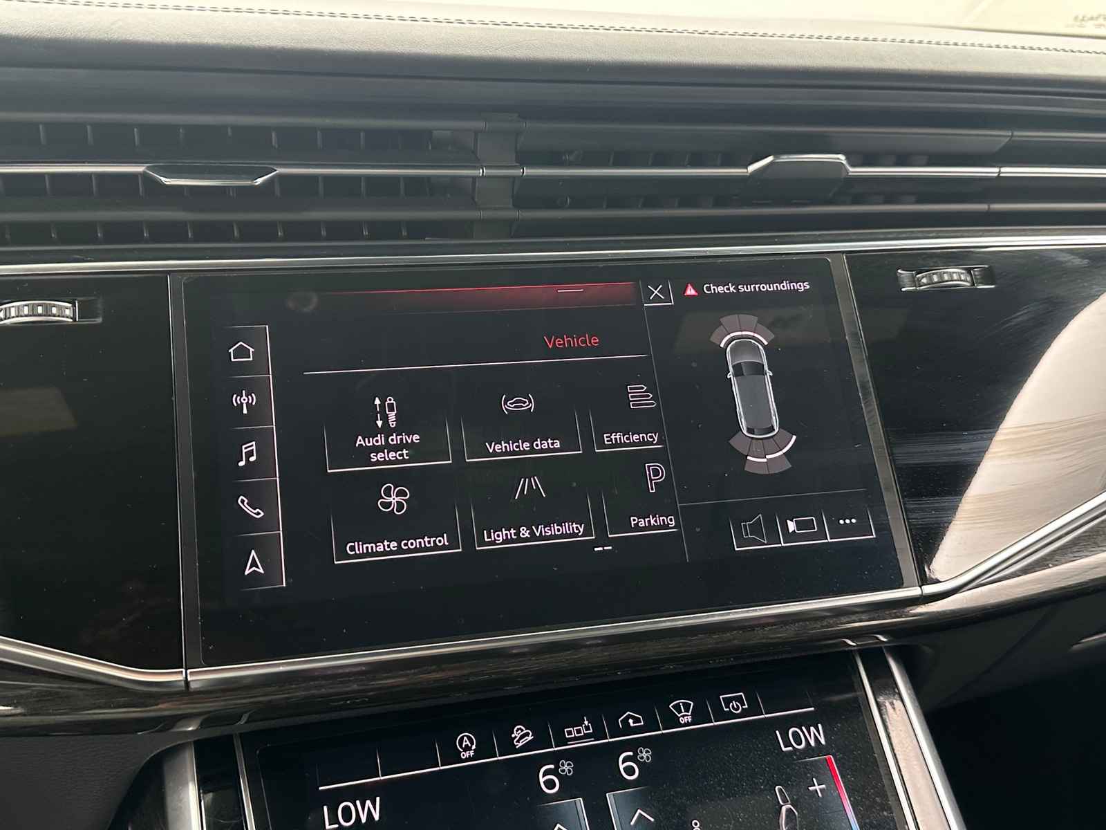 Thumbnail: 2020 Audi Q8 - 3