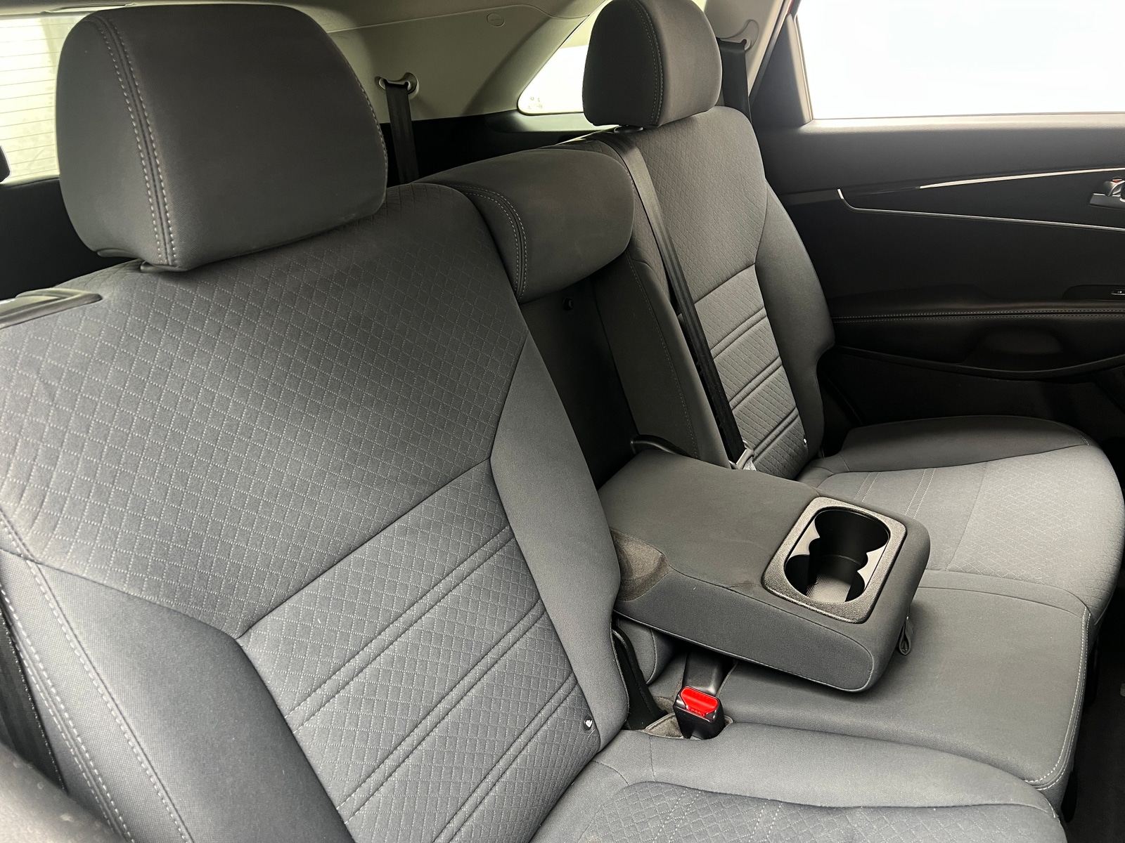 Thumbnail: 2019 Kia Sorento - 6