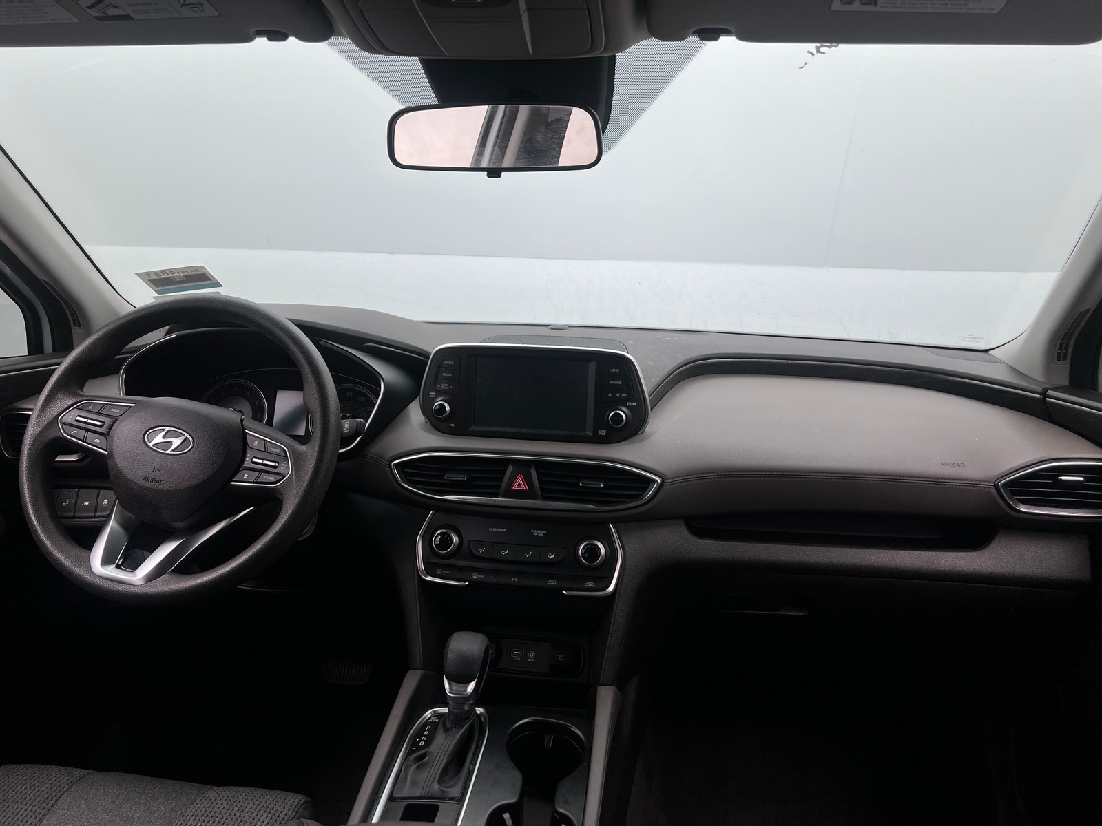 Thumbnail: 2019 Hyundai Santa Fe - 3