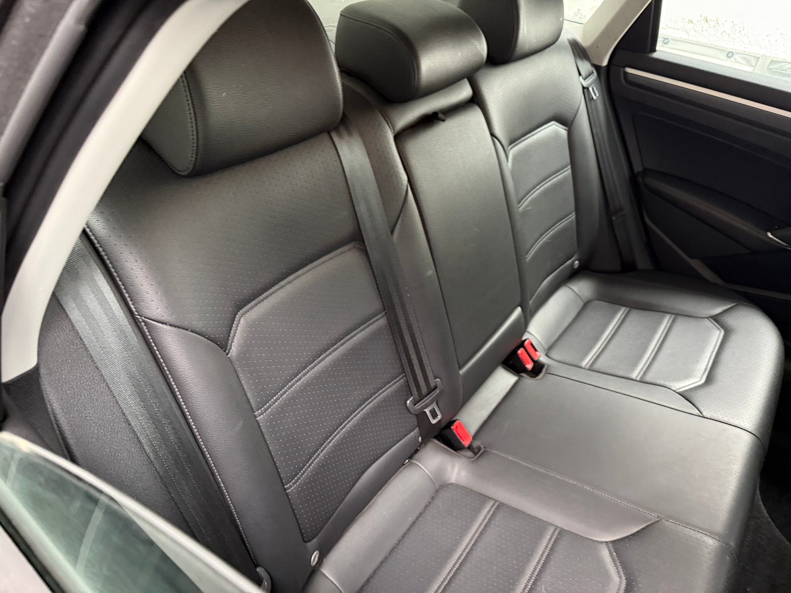 Thumbnail: 2018 Volkswagen Passat - 5