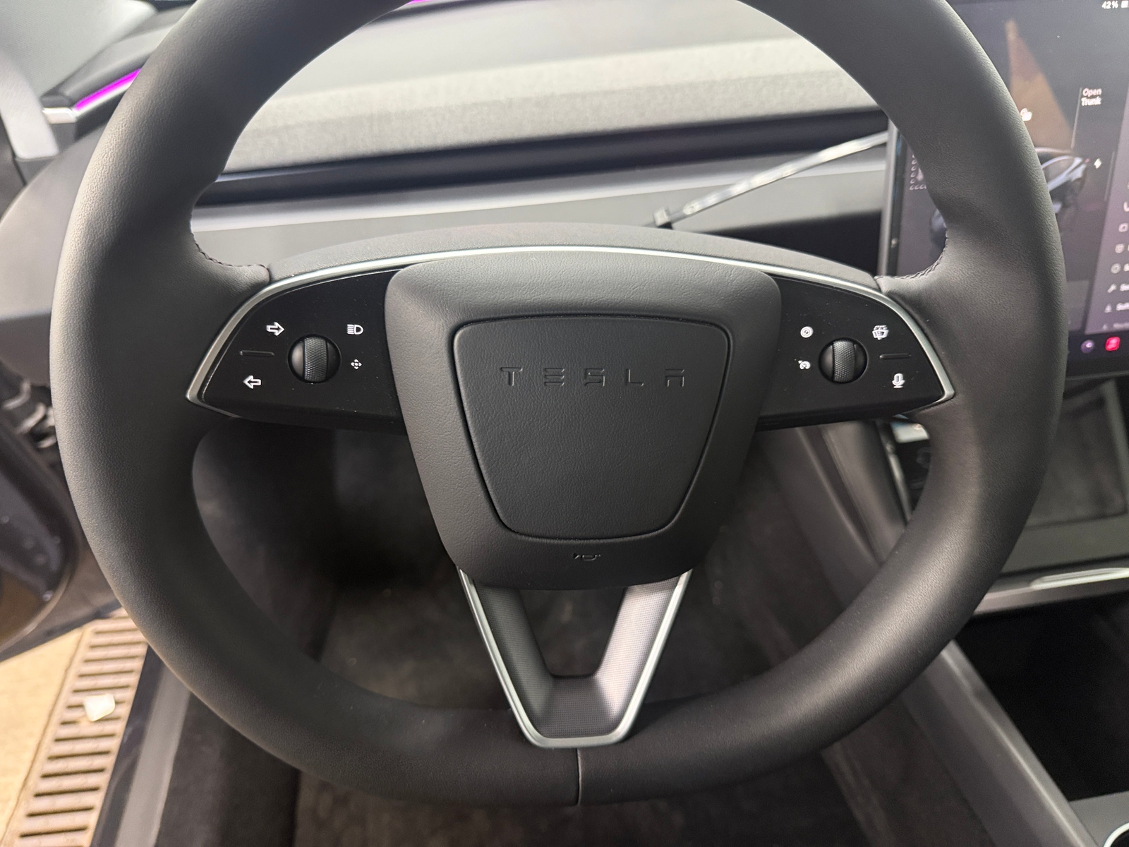 Thumbnail: 2025 Tesla Model 3 - 4