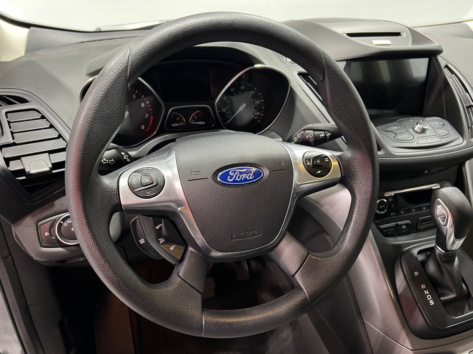 Thumbnail: 2016 Ford Escape - 5