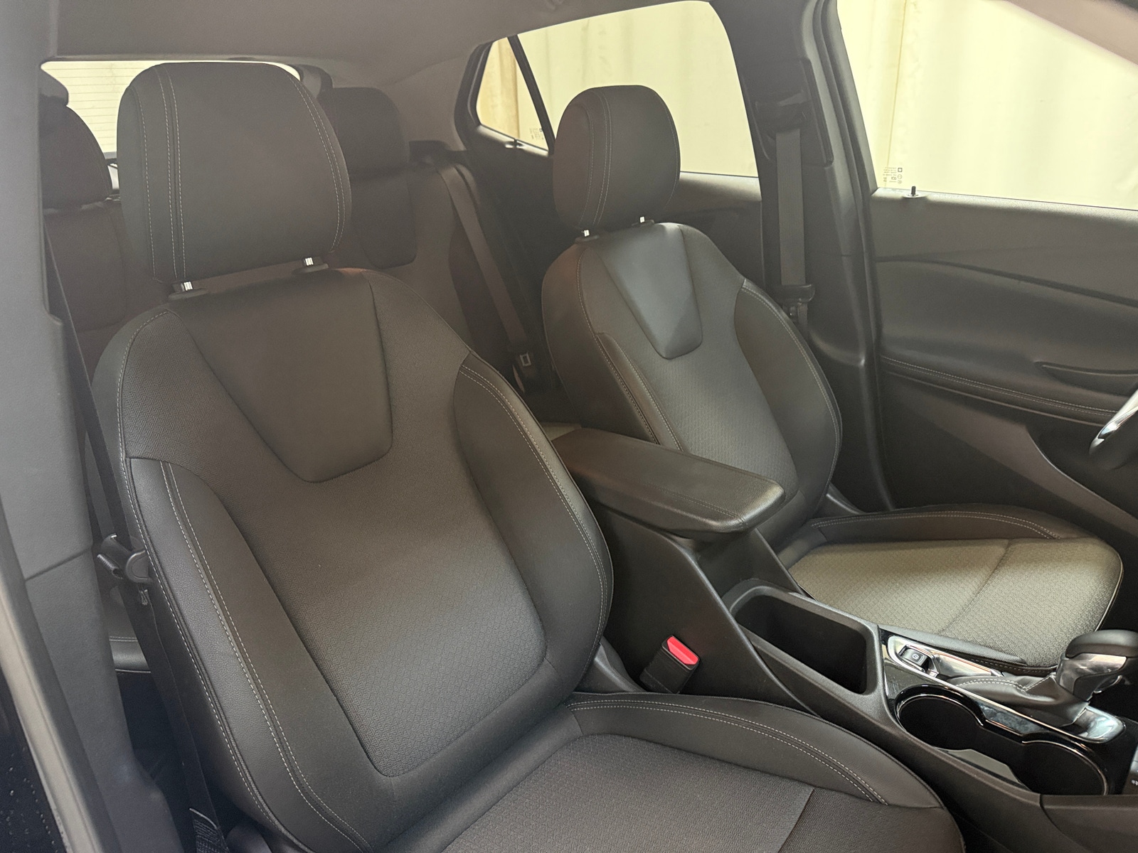 Thumbnail: 2025 Buick Encore GX - 2