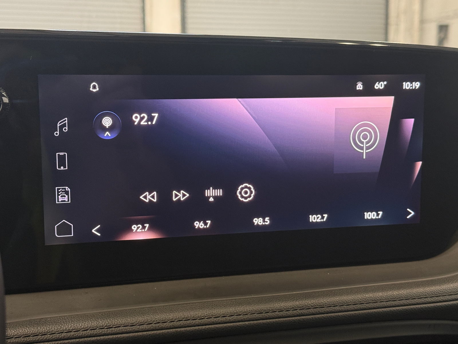 Thumbnail: 2025 Buick Encore GX - 4