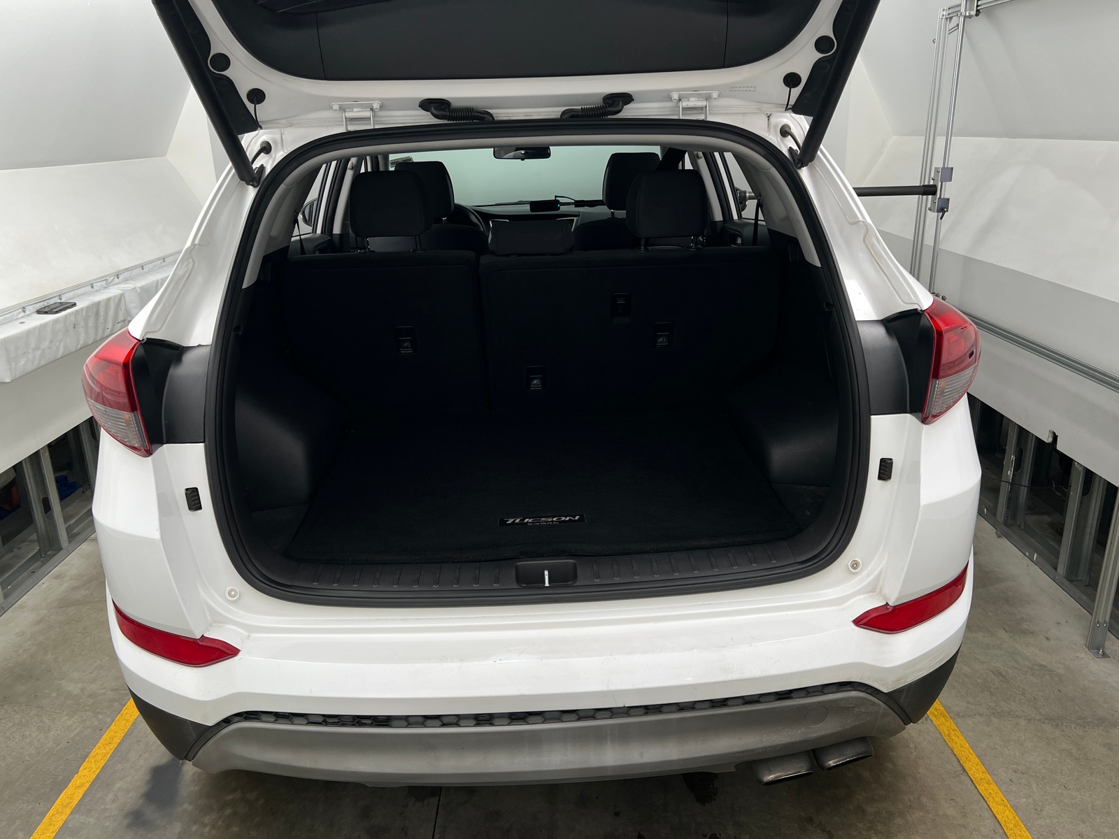 Thumbnail: 2017 Hyundai Tucson - 7