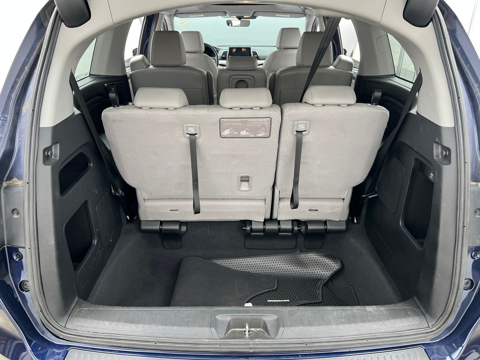 Thumbnail: 2019 Honda Odyssey - 6