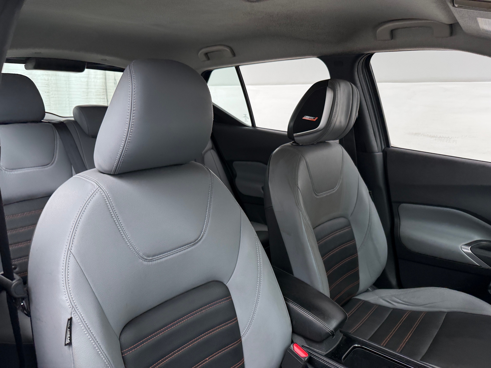 Thumbnail: 2021 Nissan Kicks - 2