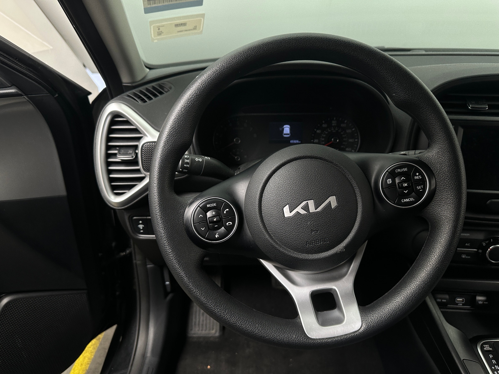 Thumbnail: 2022 Kia Soul - 5