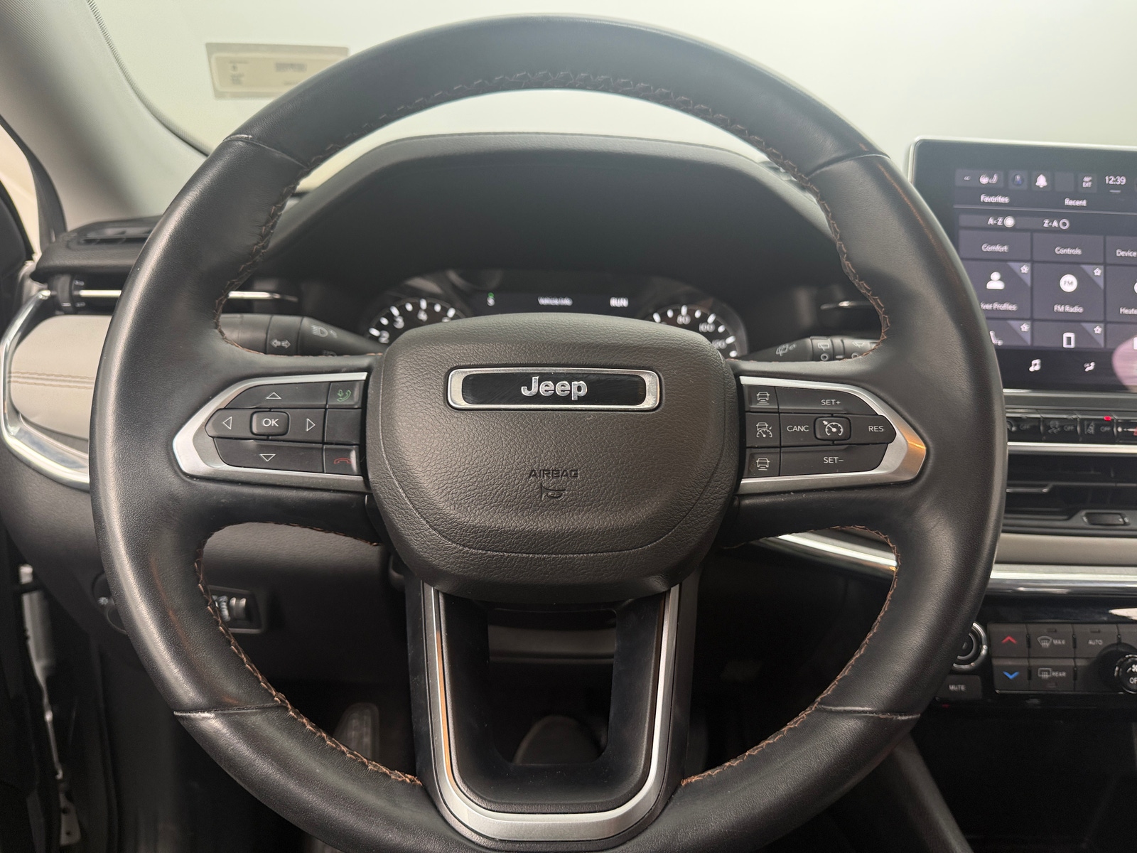 Thumbnail: 2022 Jeep Compass - 4