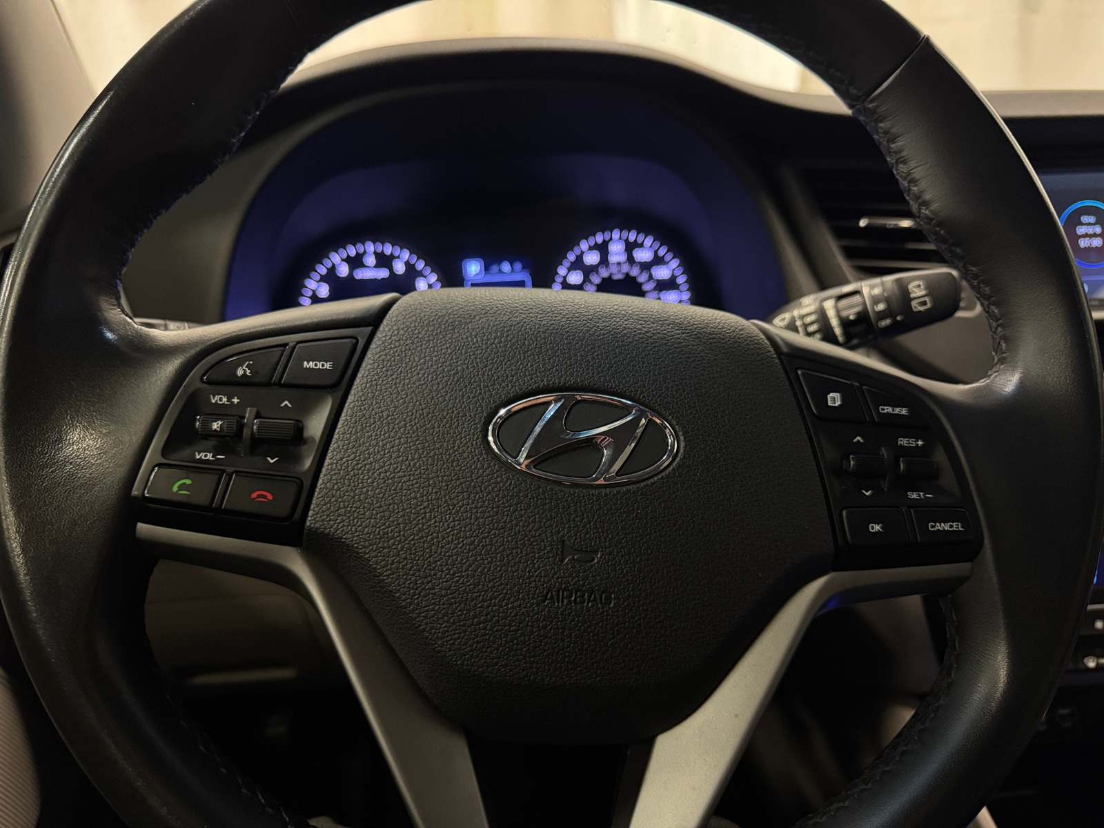 Thumbnail: 2017 Hyundai Tucson - 5