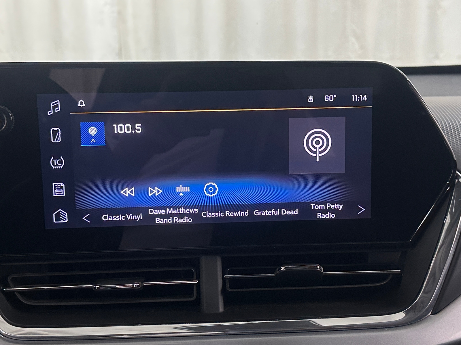 Thumbnail: 2025 Chevrolet Trax - 4