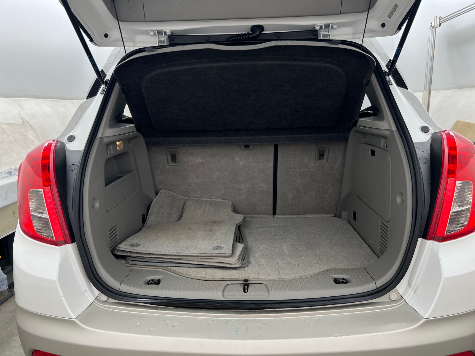 Thumbnail: 2015 Buick Encore - 6