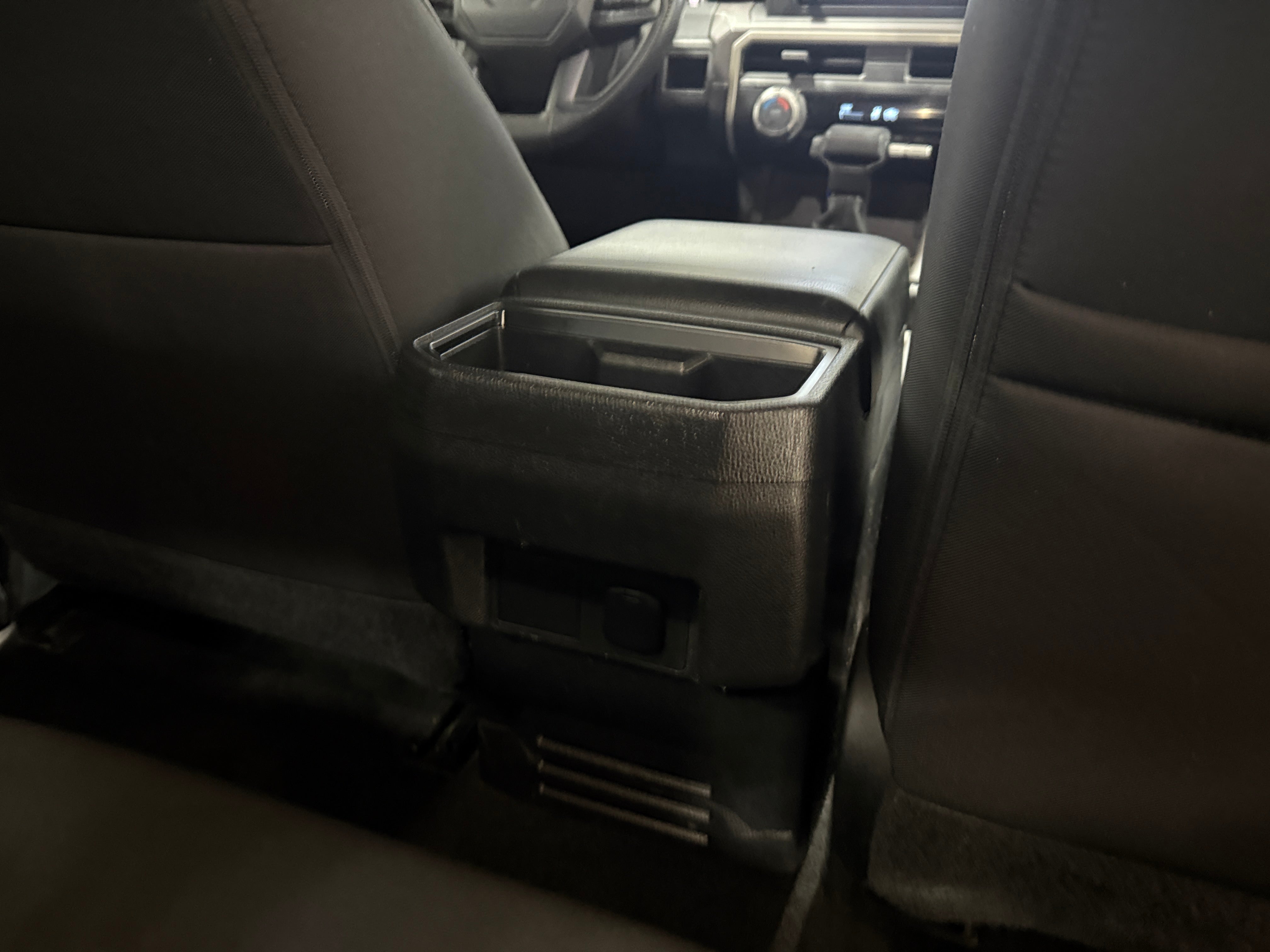 2024 Toyota Tacoma SR5 - Photo 5