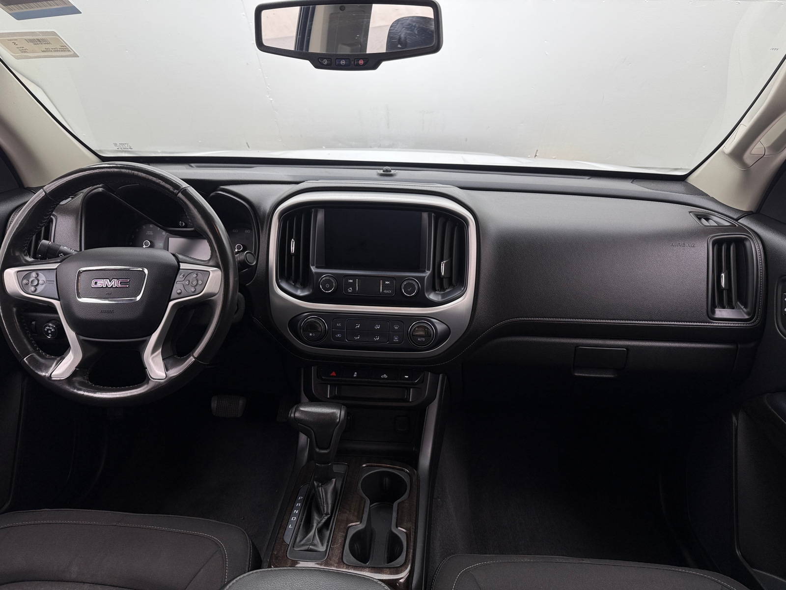 Thumbnail: 2020 GMC Canyon - 3