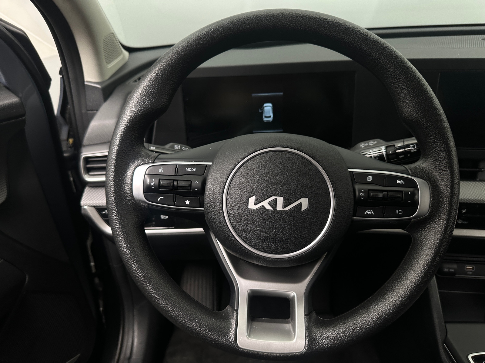 Thumbnail: 2025 Kia Sportage - 5