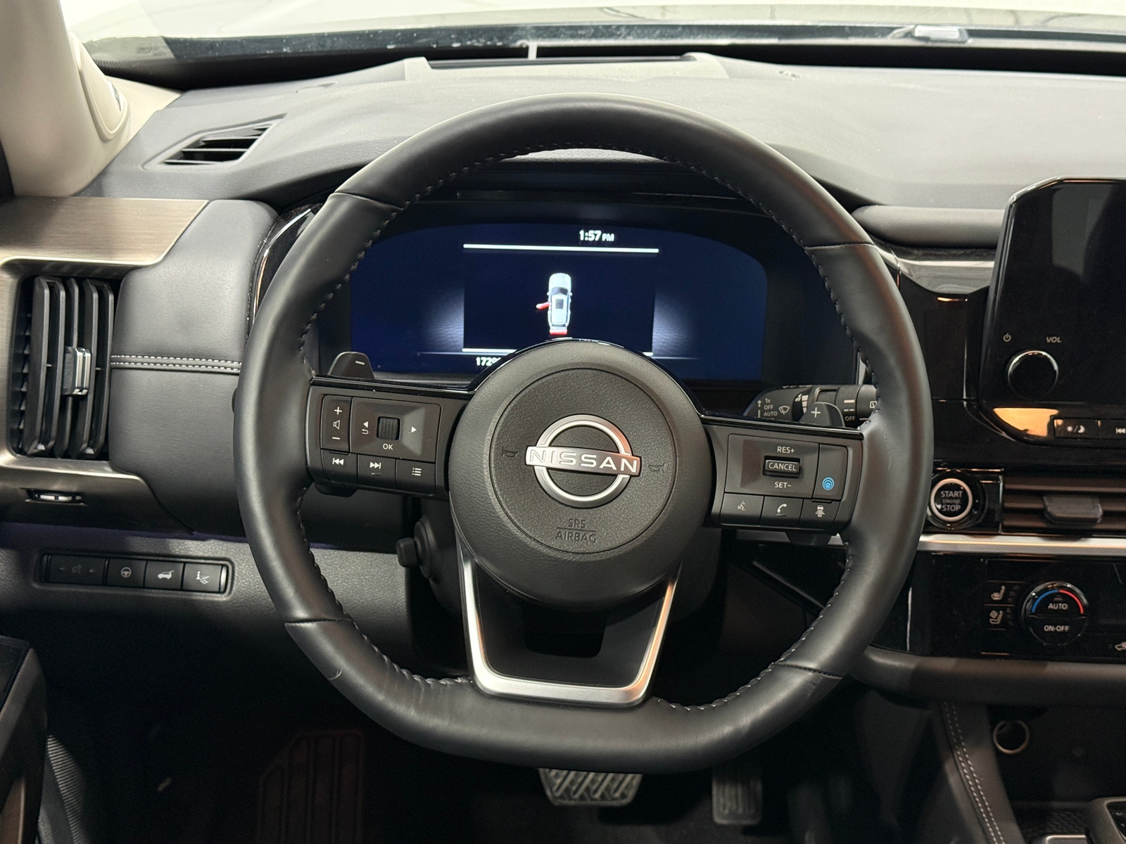 Thumbnail: 2024 Nissan Pathfinder - 4