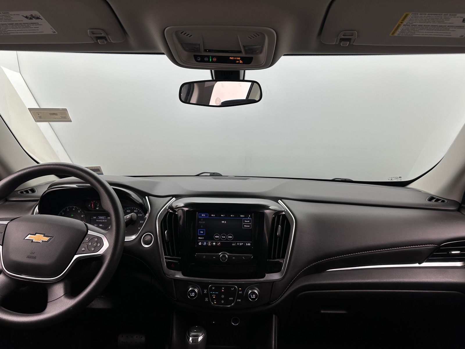 Thumbnail: 2020 Chevrolet Traverse - 3