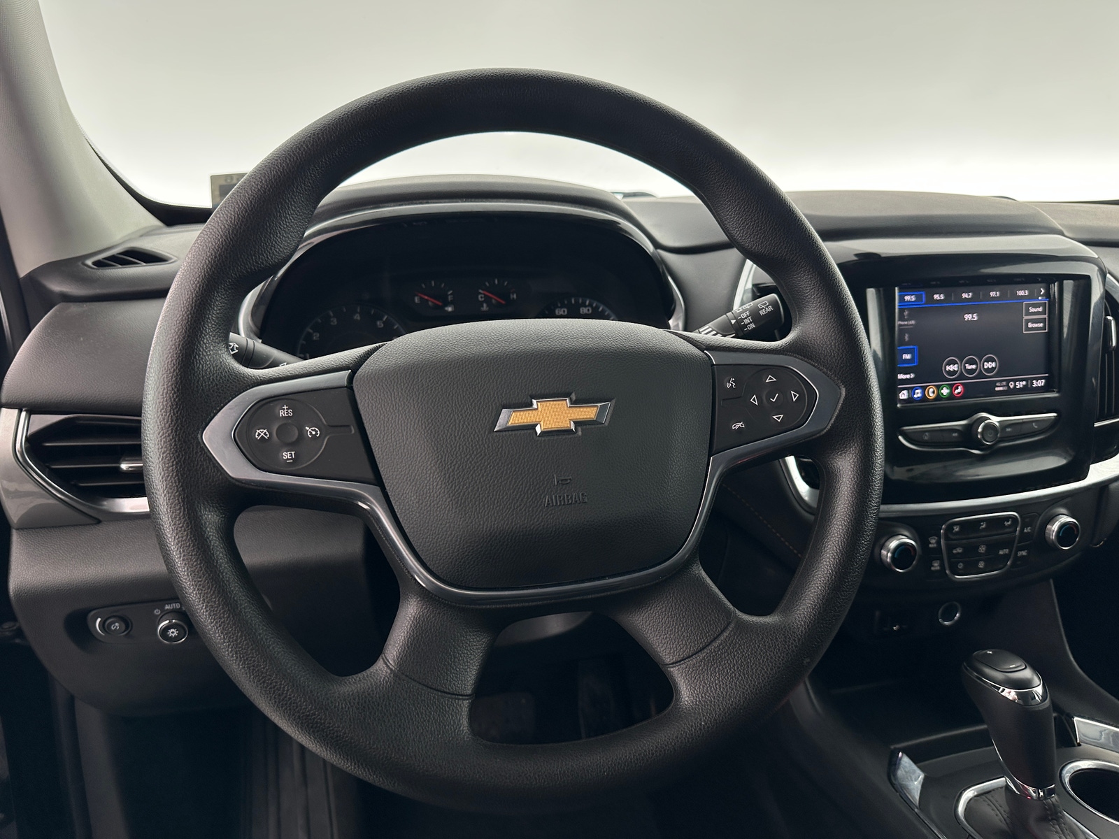 Thumbnail: 2020 Chevrolet Traverse - 5
