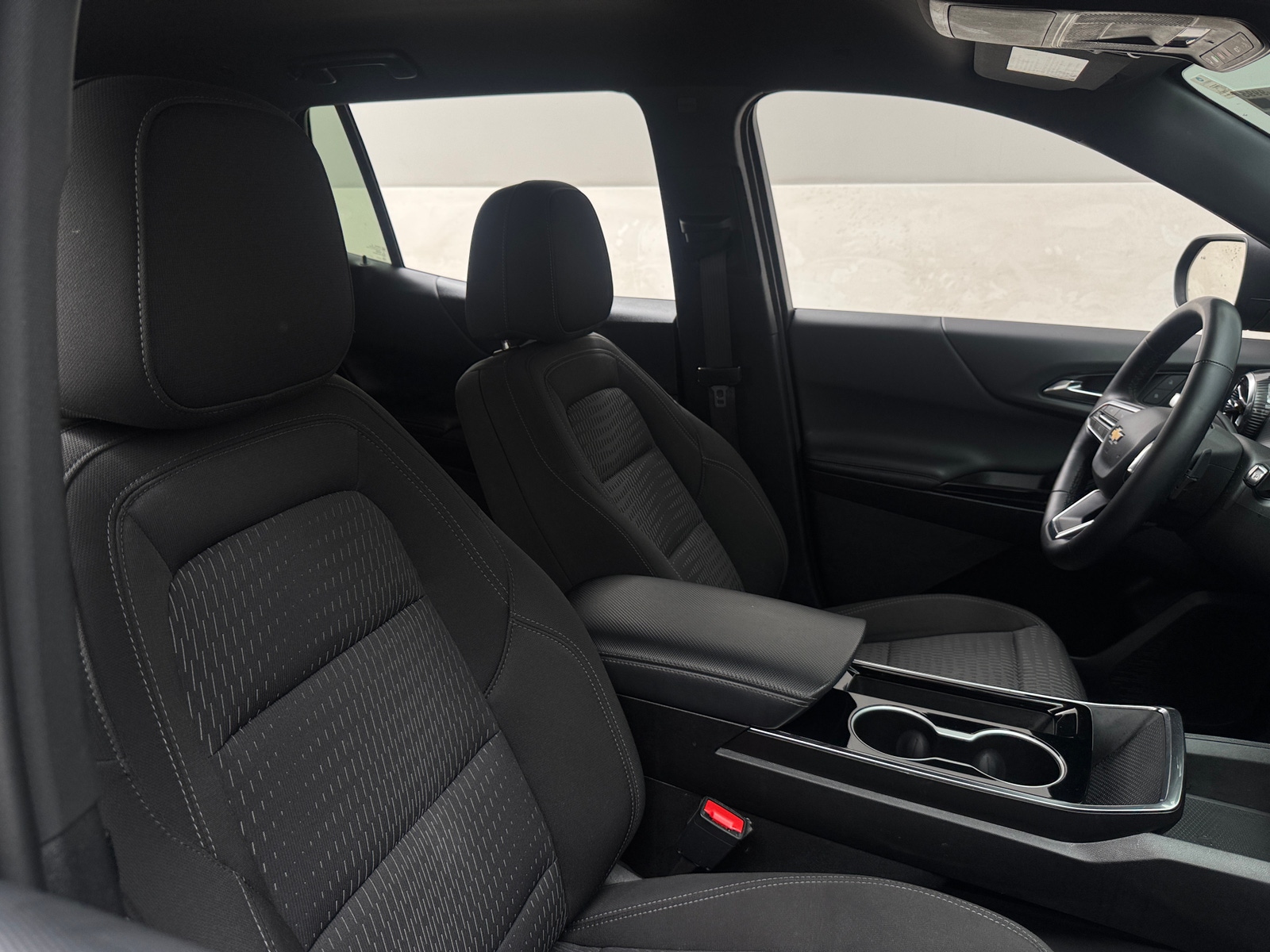 Thumbnail: 2025 Chevrolet Equinox - 2