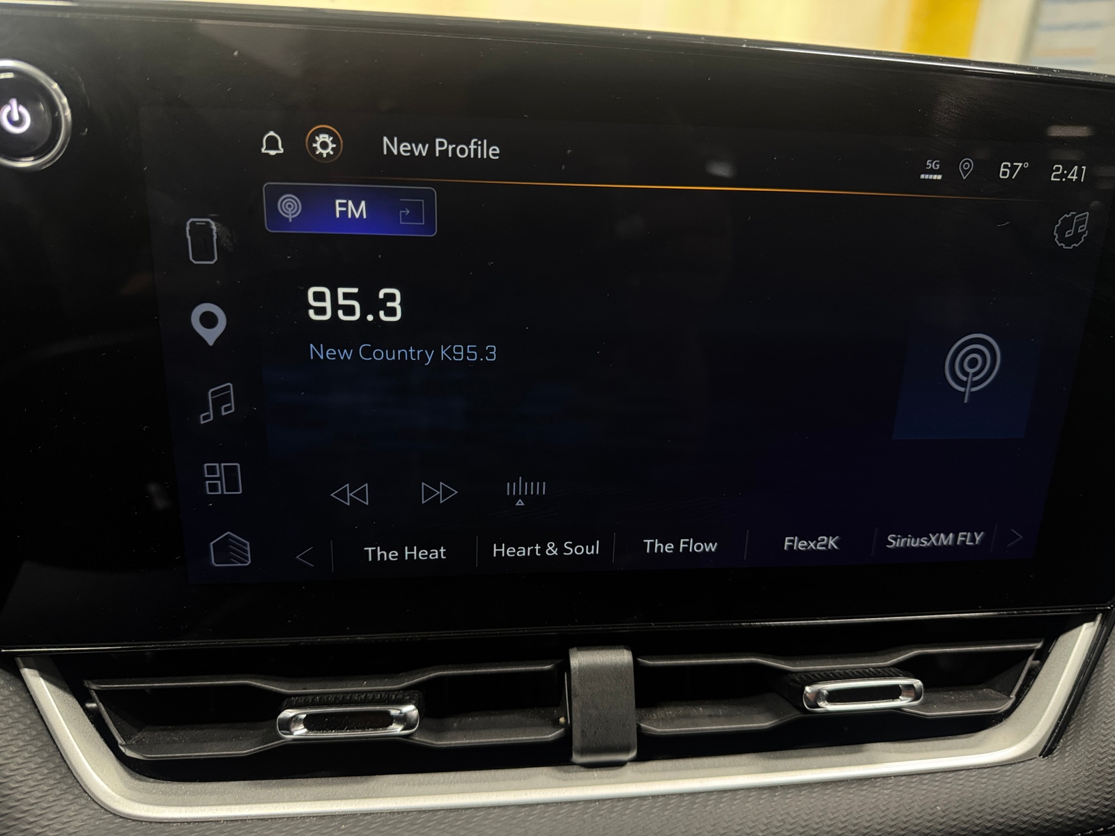 Thumbnail: 2025 Chevrolet Equinox - 4
