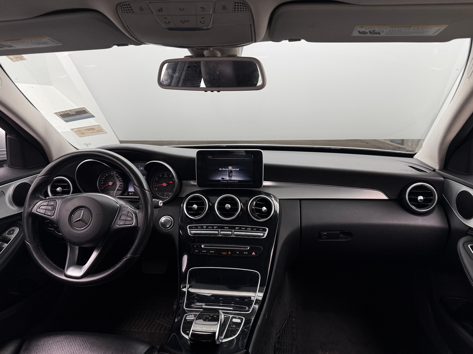 Thumbnail: 2015 Mercedes-Benz C-Class - 2
