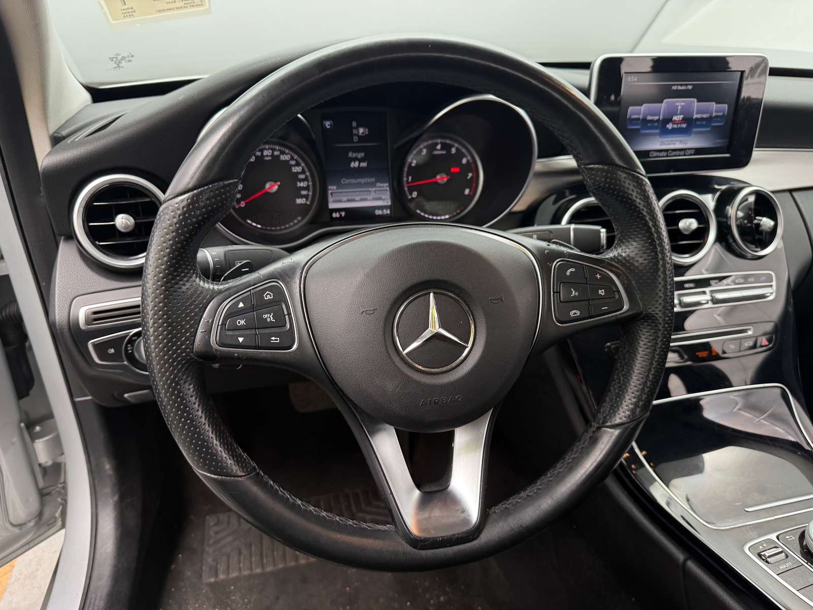 Thumbnail: 2015 Mercedes-Benz C-Class - 4