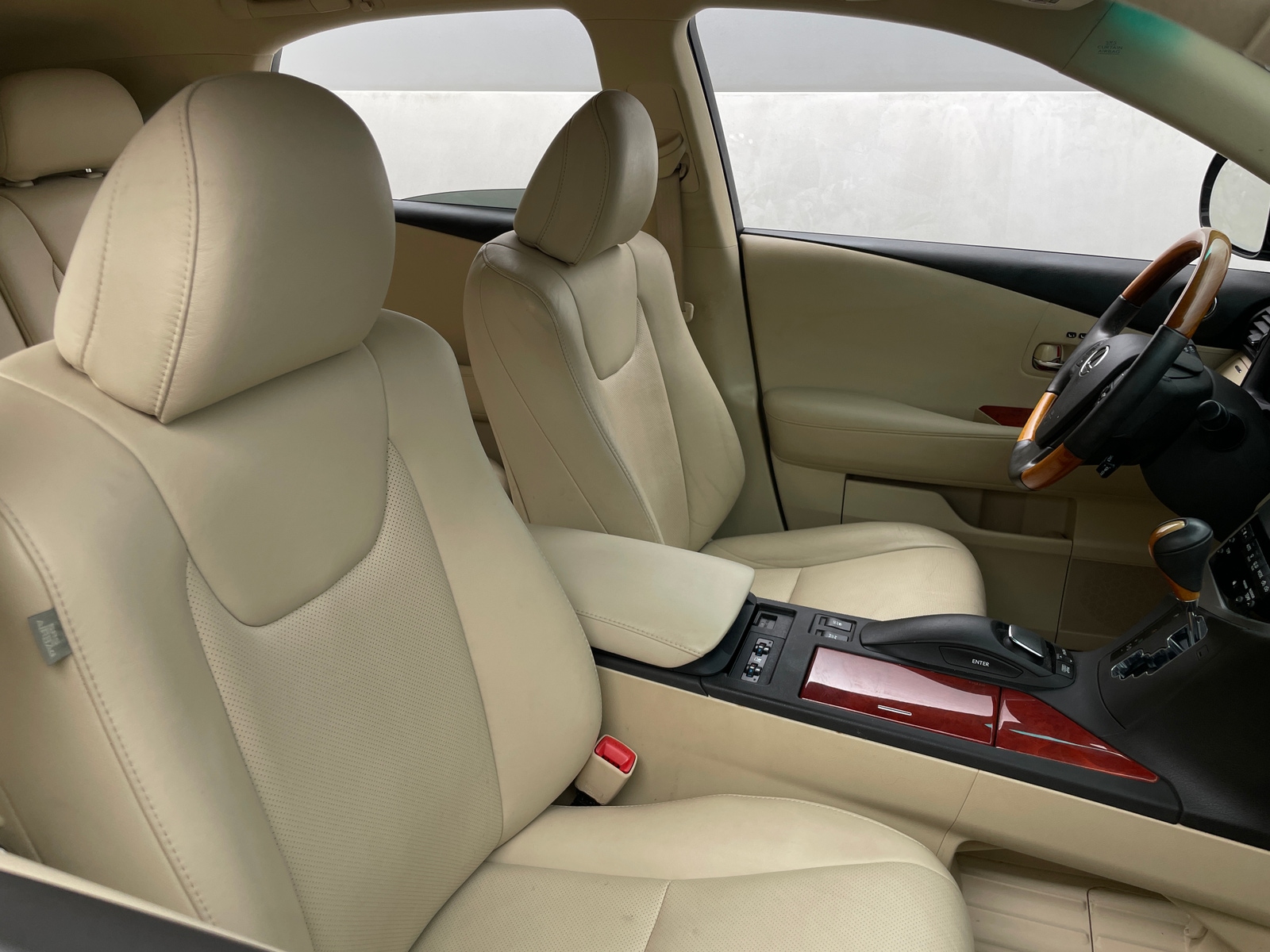 Thumbnail: 2011 Lexus RX - 2