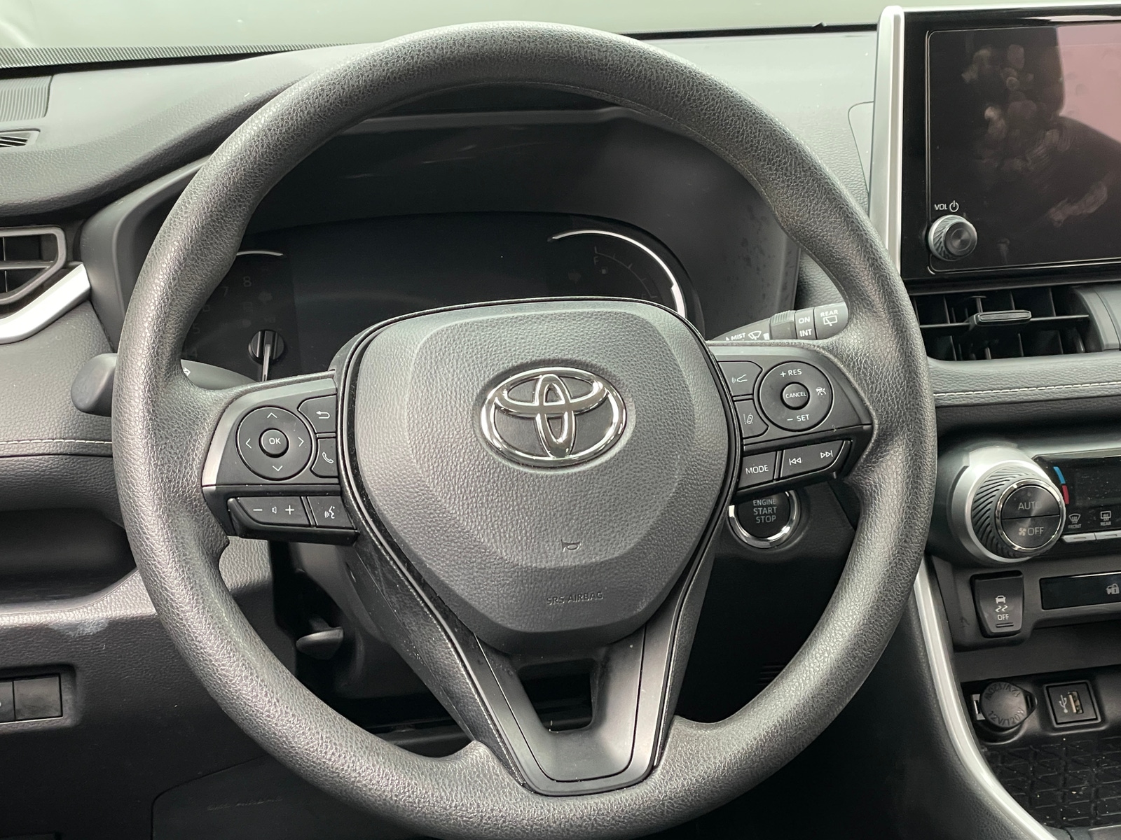 Thumbnail: 2025 Toyota RAV4 - 5