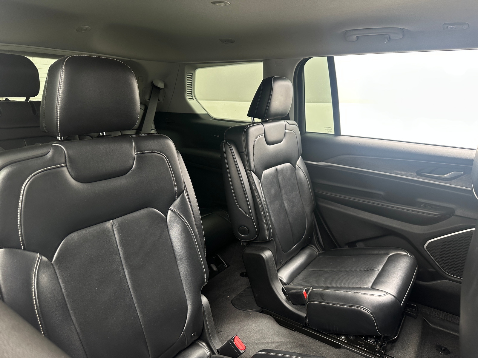 Thumbnail: 2021 Jeep Grand Cherokee L - 5