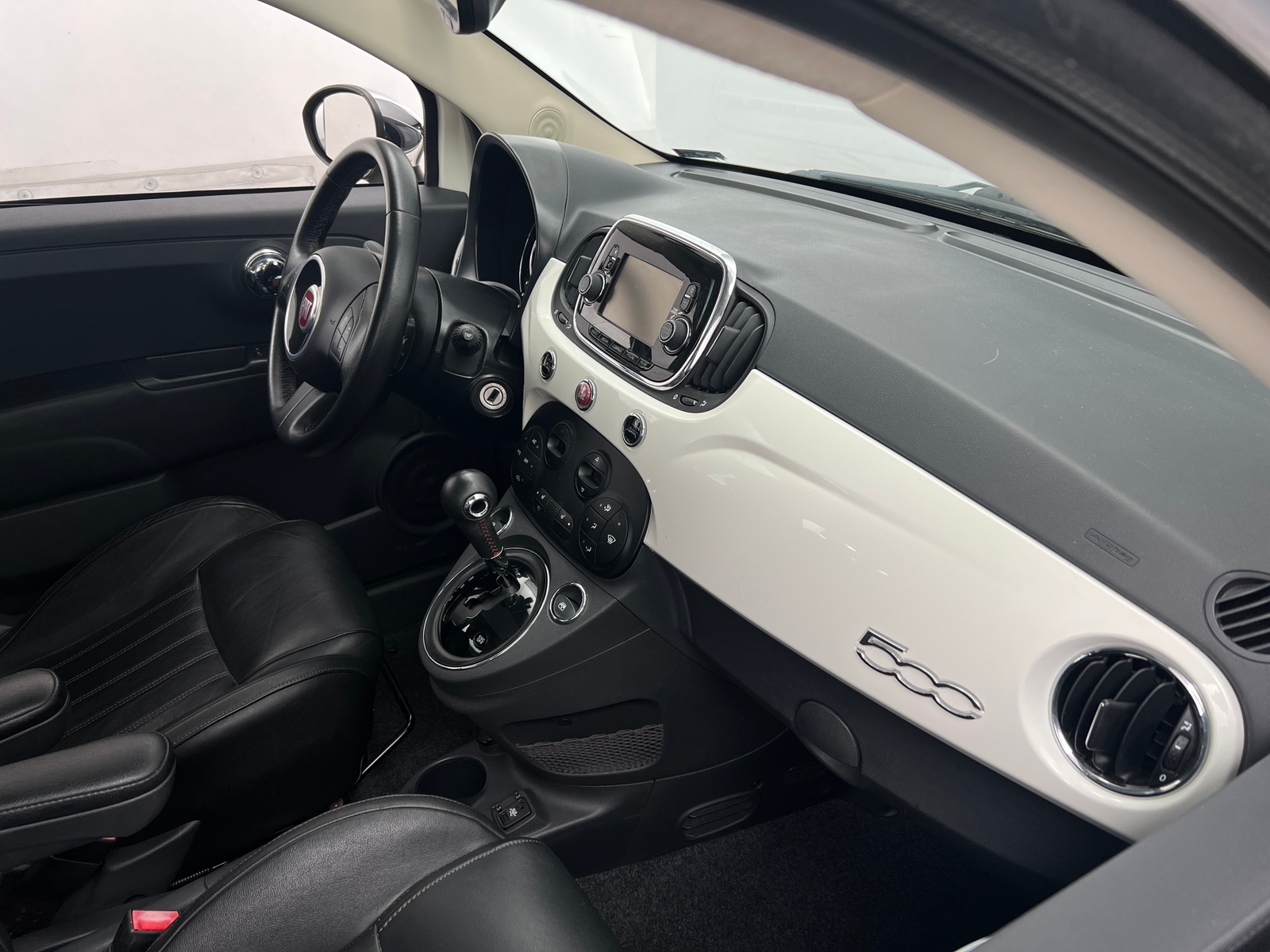 Thumbnail: 2018 Fiat 500 - 2