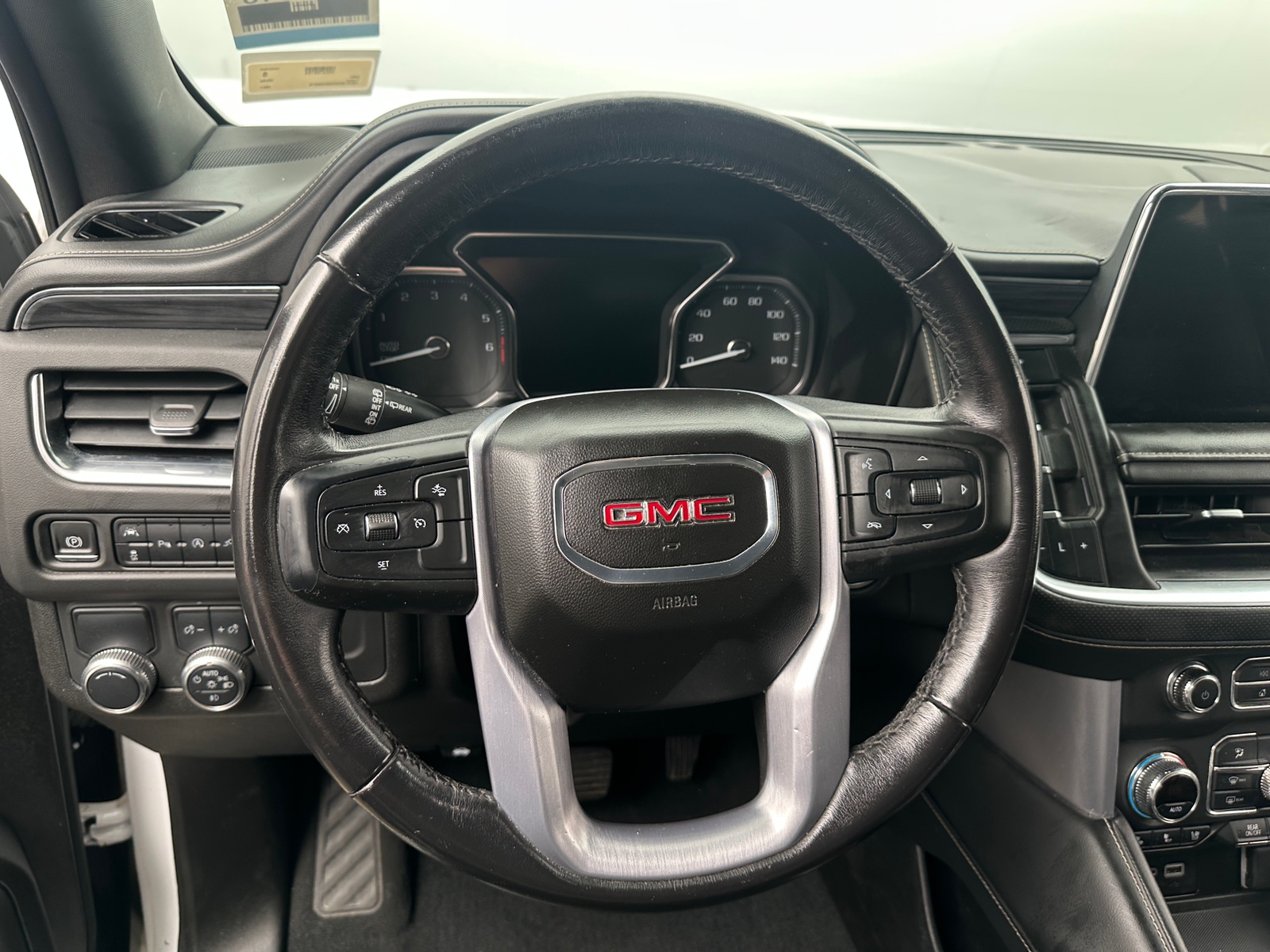 Thumbnail: 2021 GMC Yukon - 4