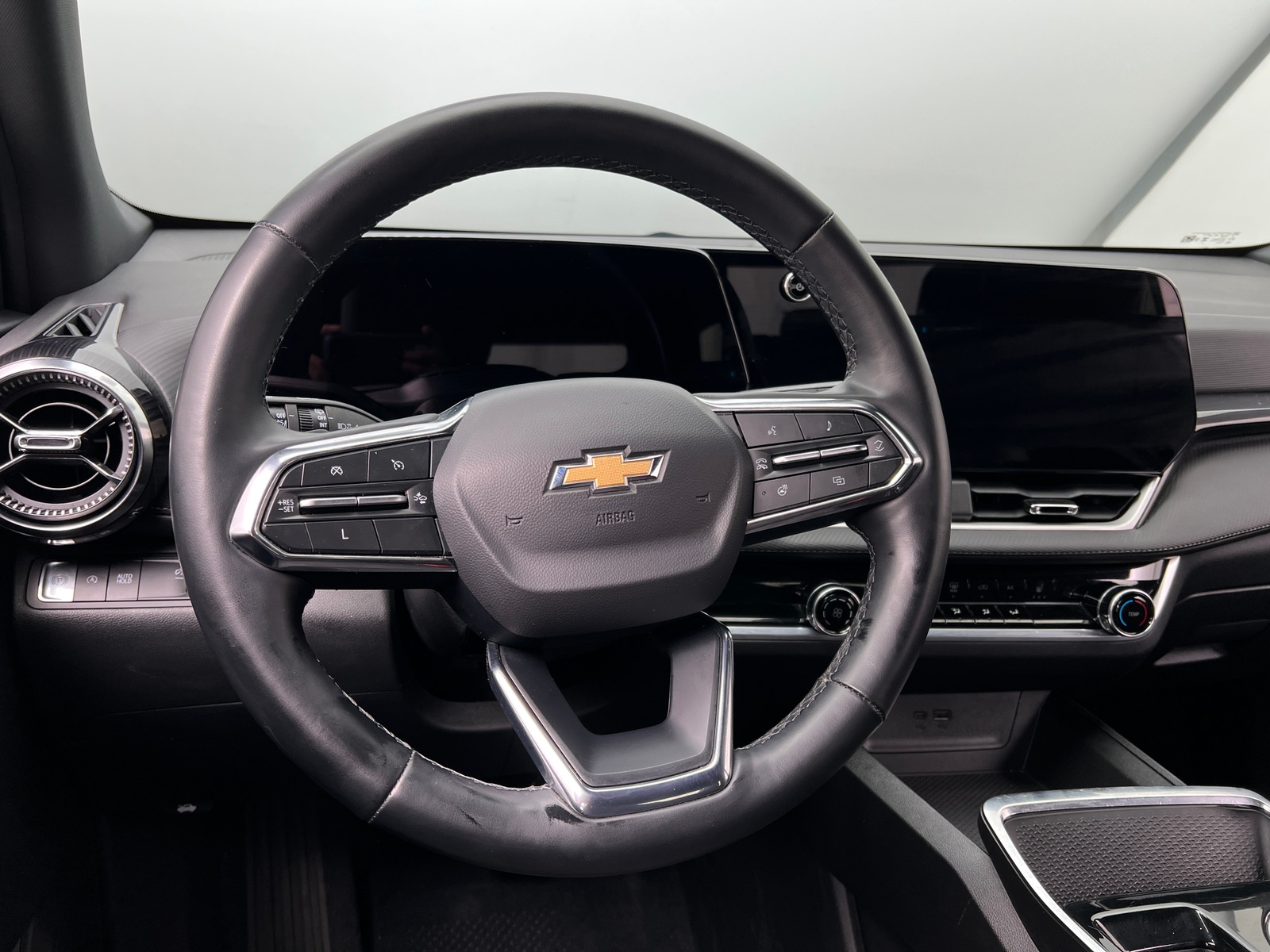 Thumbnail: 2025 Chevrolet Equinox - 5