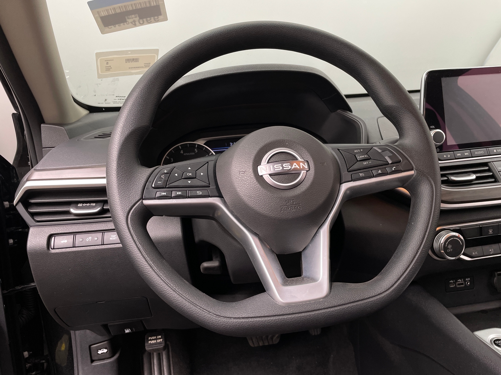 Thumbnail: 2025 Nissan Altima - 4
