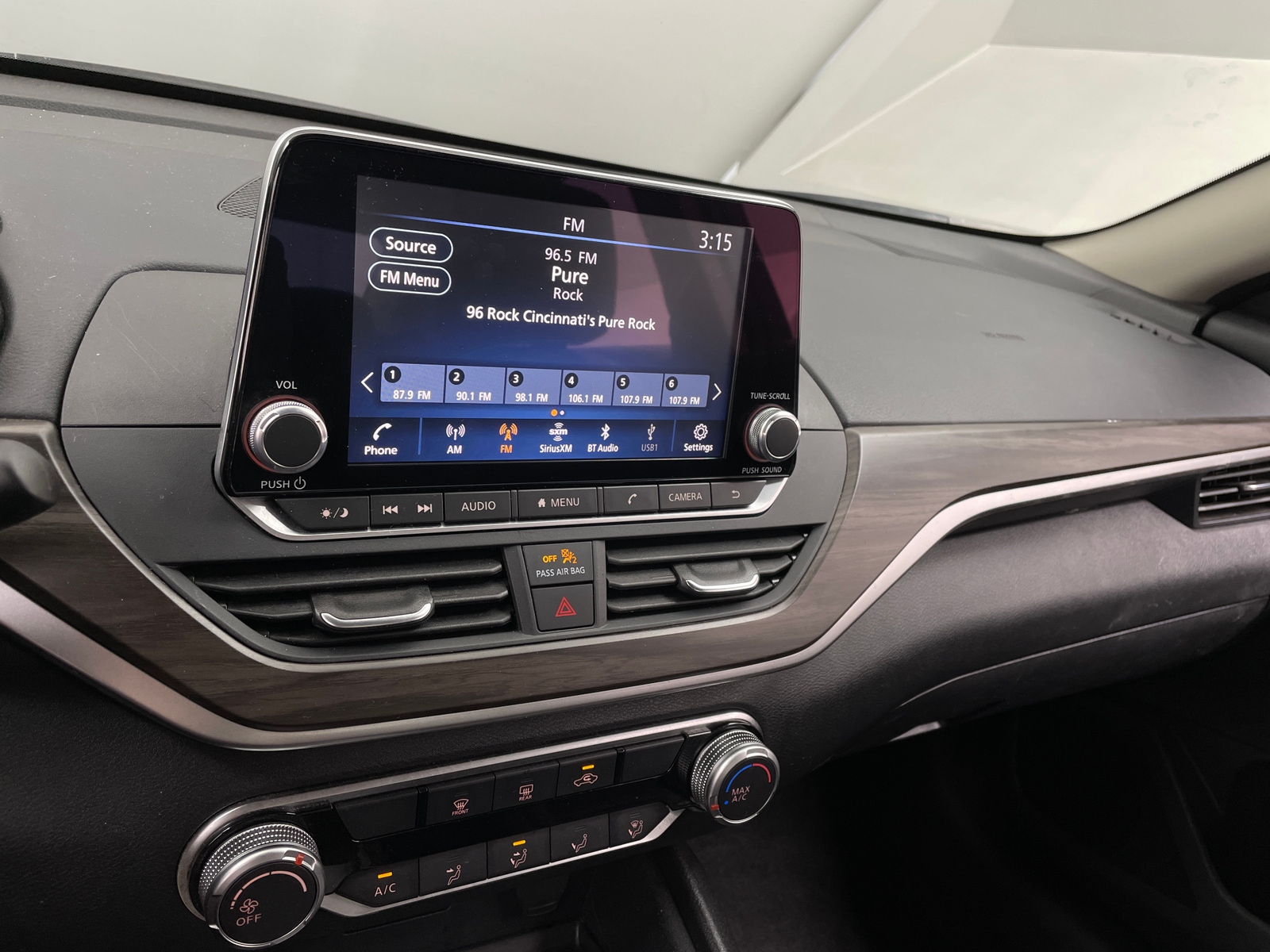 Thumbnail: 2025 Nissan Altima - 3