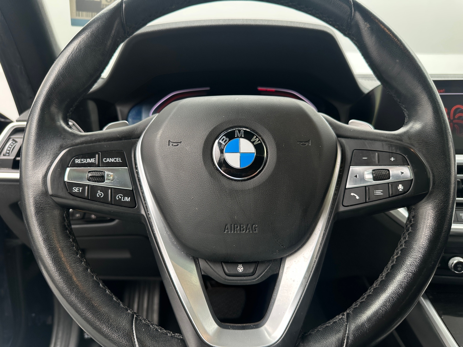 Thumbnail: 2019 BMW 3 Series - 4