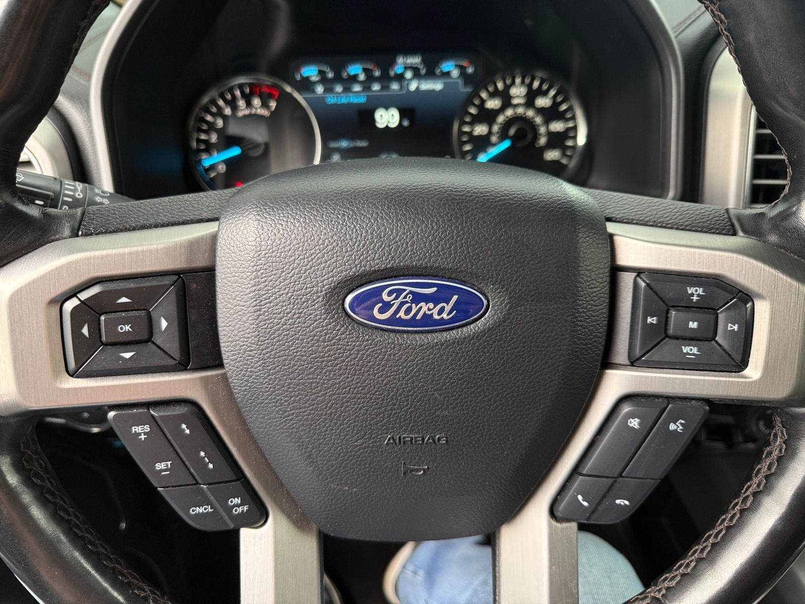 Thumbnail: 2020 Ford Econoline - 4
