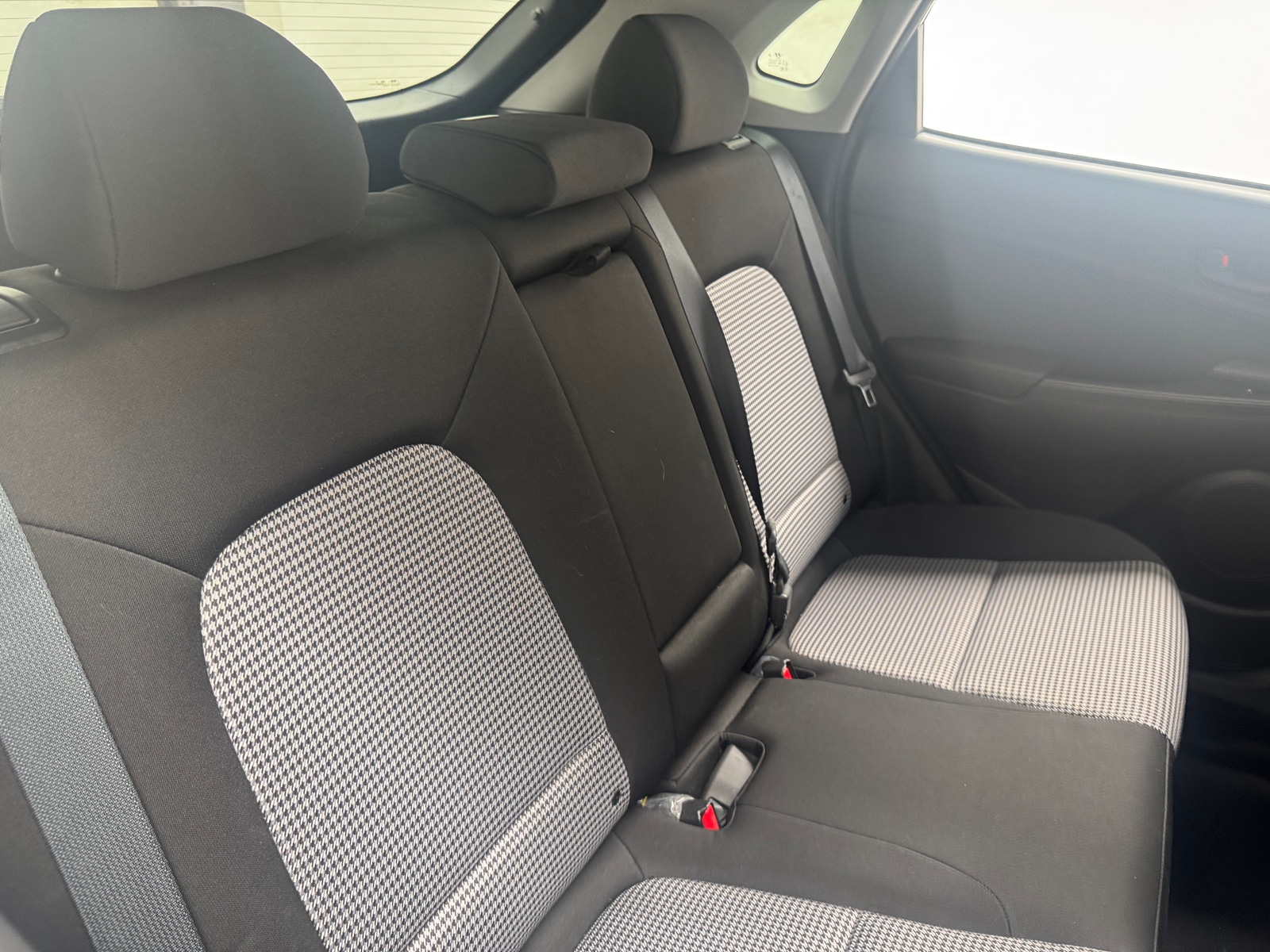 Thumbnail: 2021 Hyundai Kona - 6