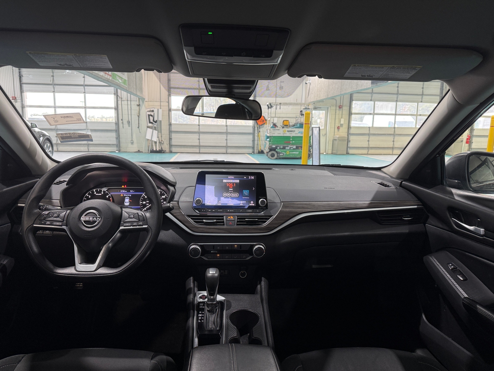 Thumbnail: 2025 Nissan Altima - 3