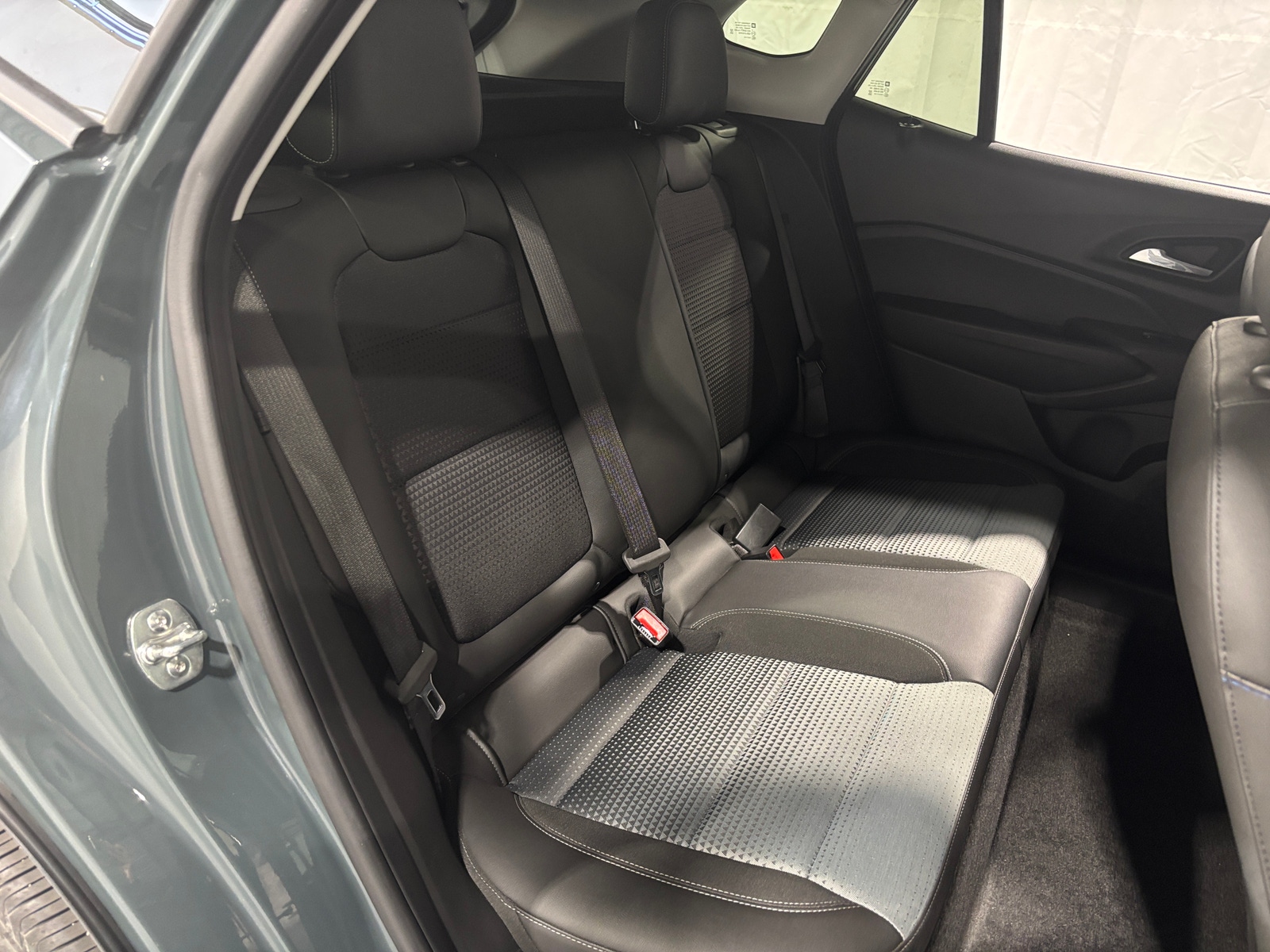 Thumbnail: 2025 Chevrolet Trax - 6