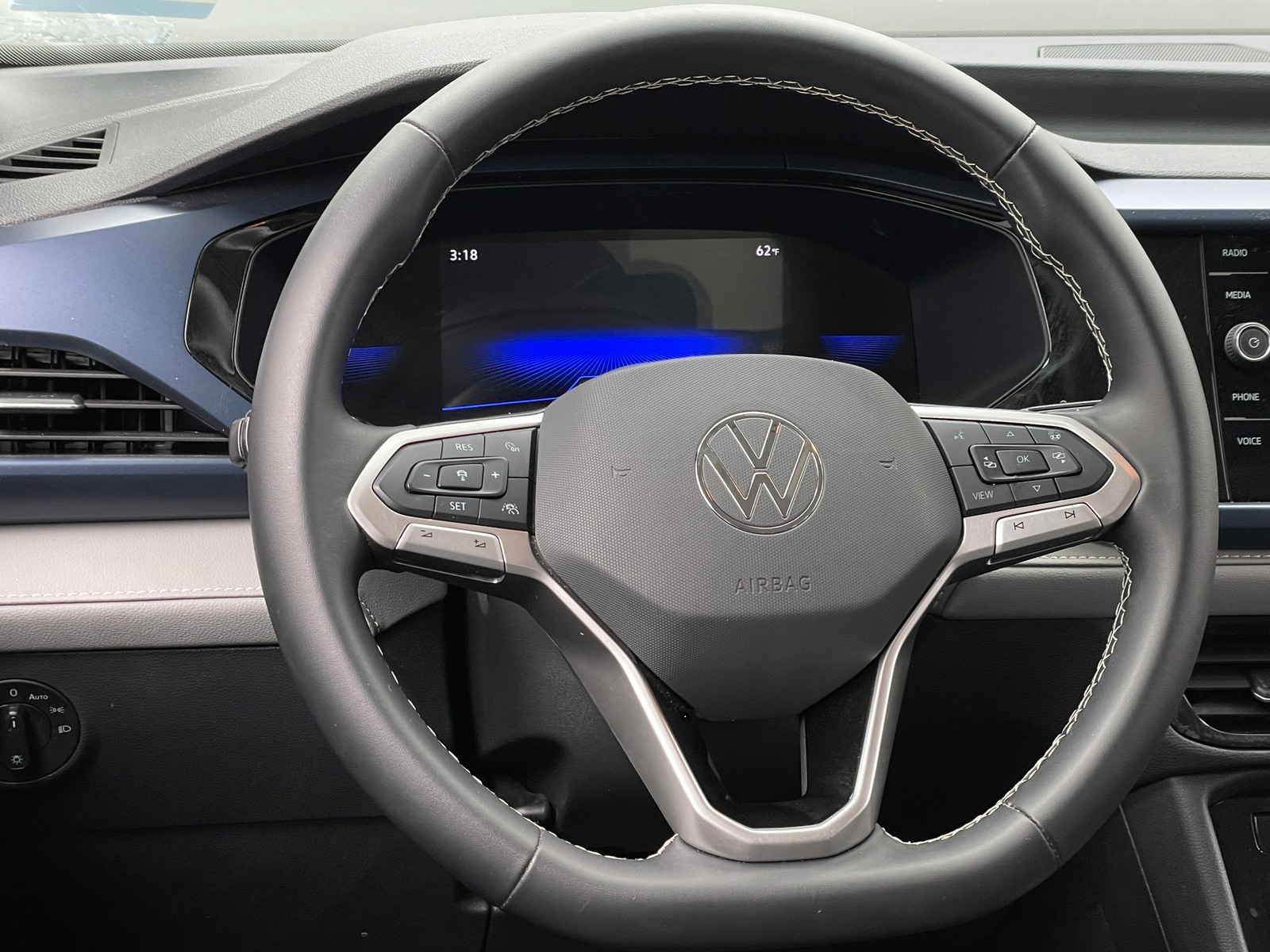Thumbnail: 2024 Volkswagen Taos - 5