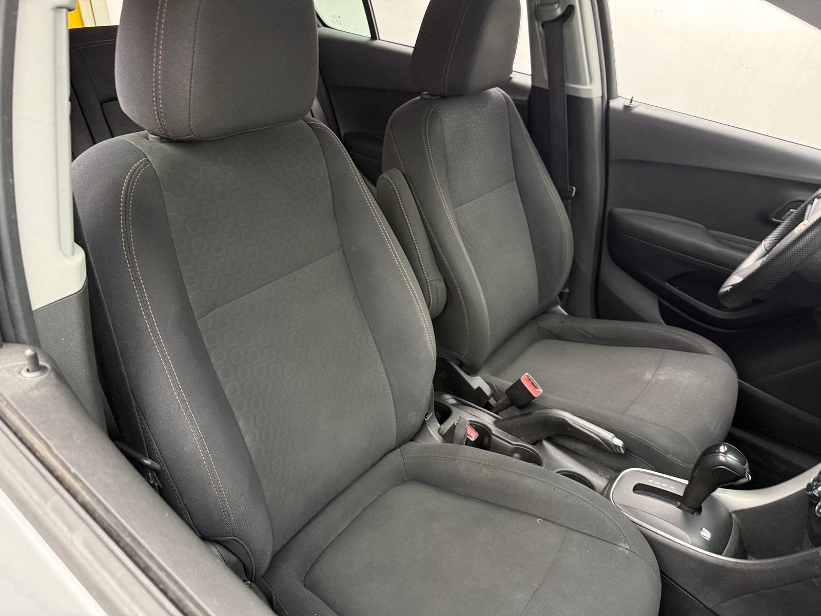 Thumbnail: 2019 Chevrolet Trax - 2