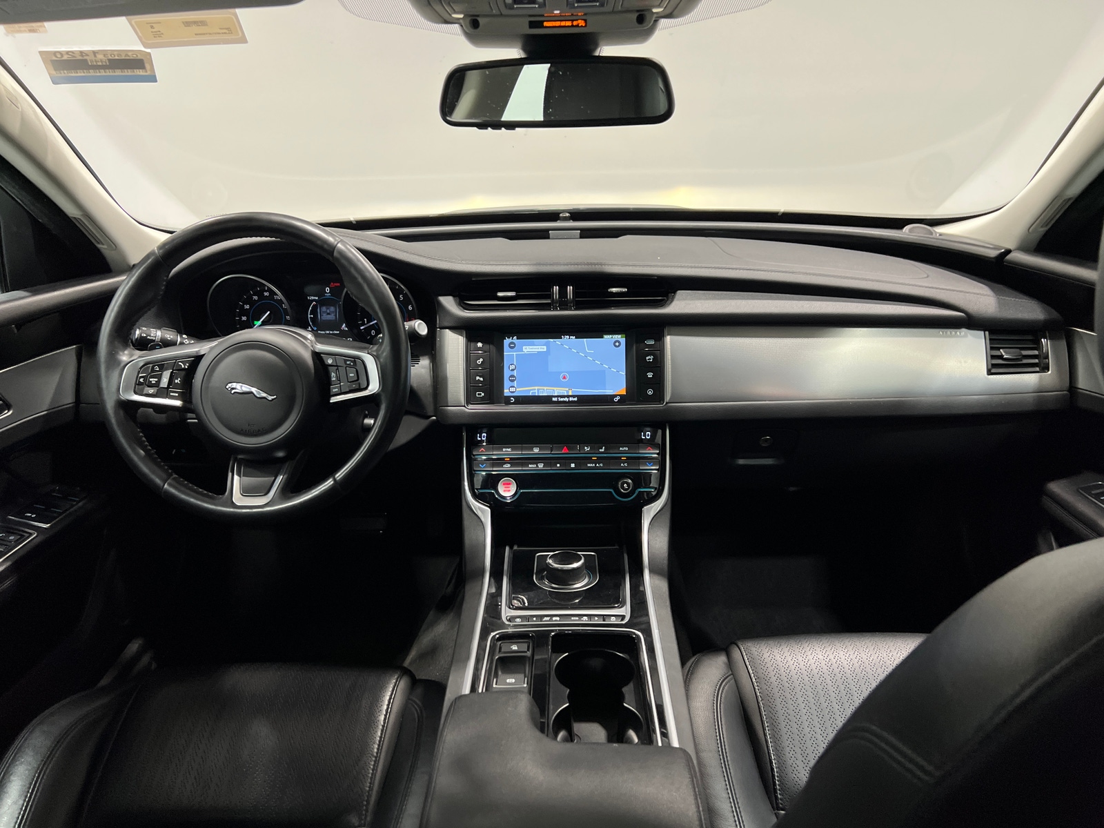 Thumbnail: 2018 Jaguar XF - 2