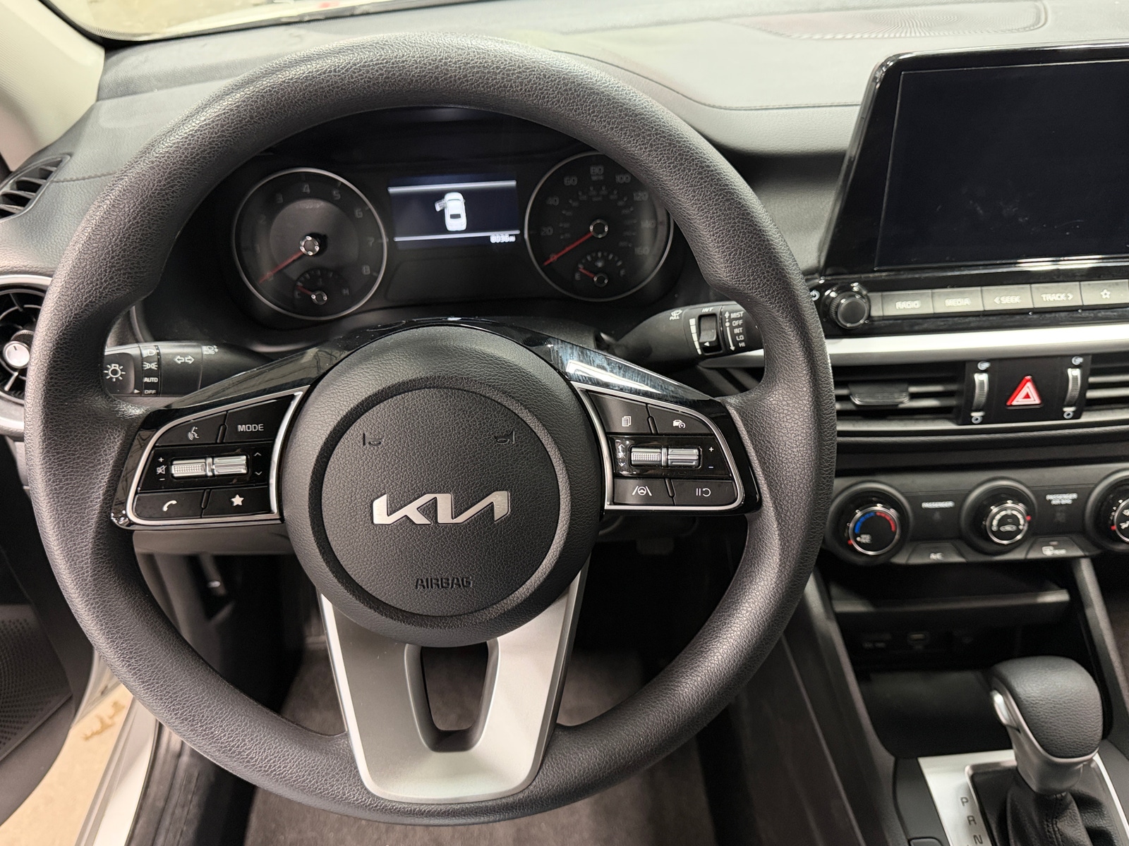 Thumbnail: 2024 Kia Forte - 5