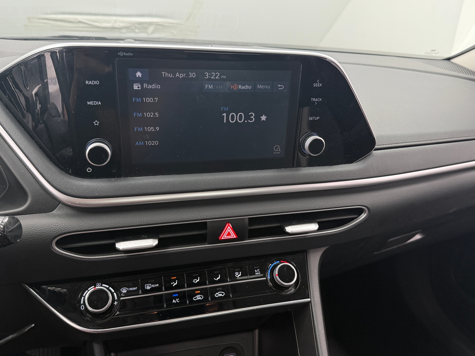Thumbnail: 2022 Hyundai Sonata - 4