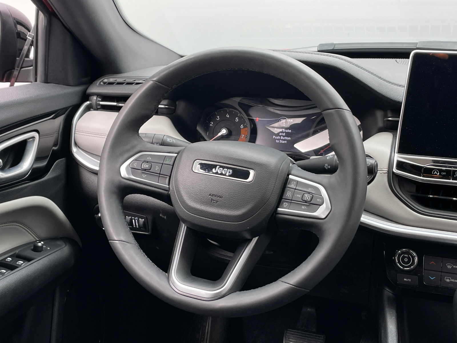 Thumbnail: 2025 Jeep Compass - 4
