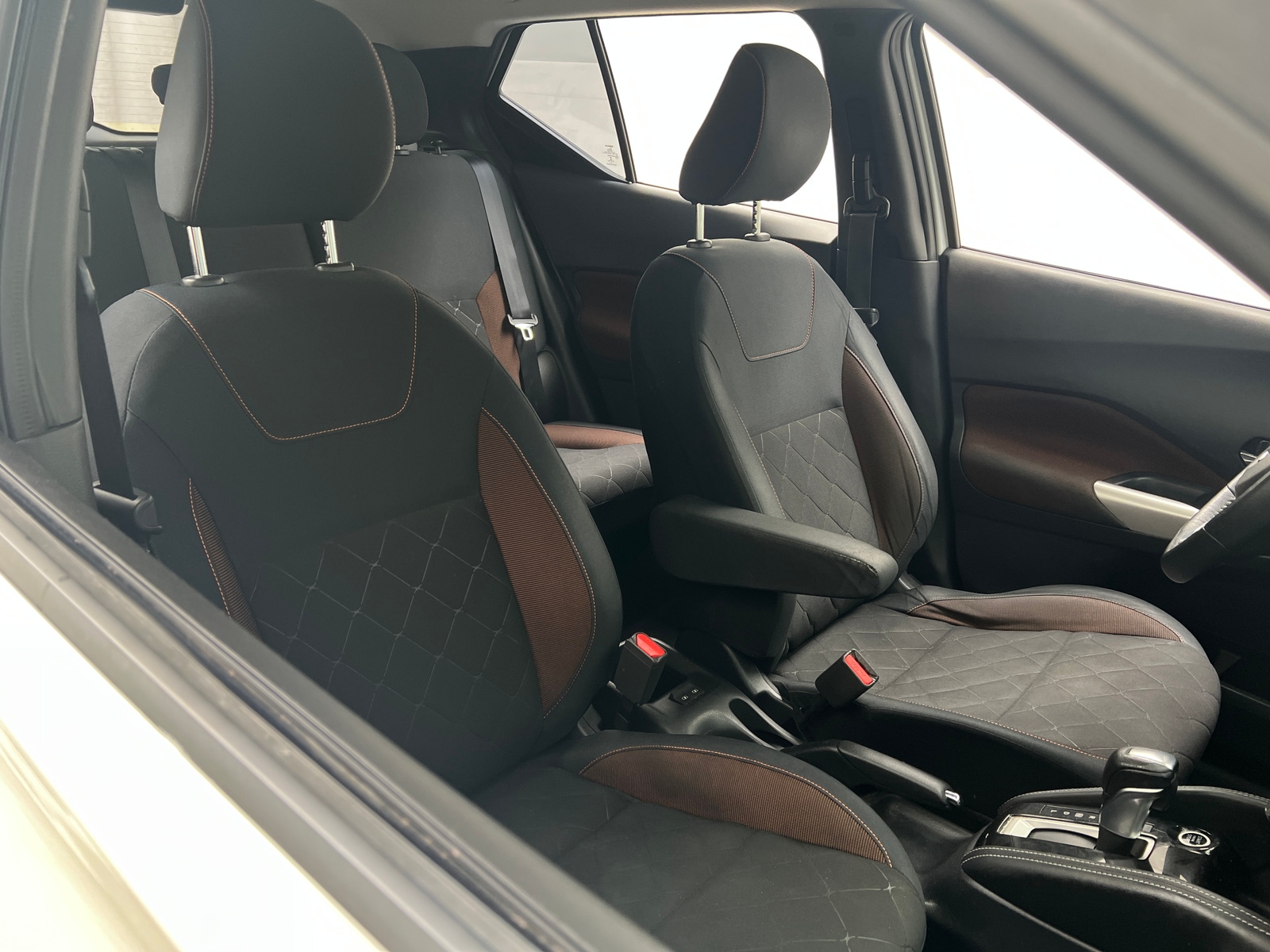 Thumbnail: 2018 Nissan Kicks - 2