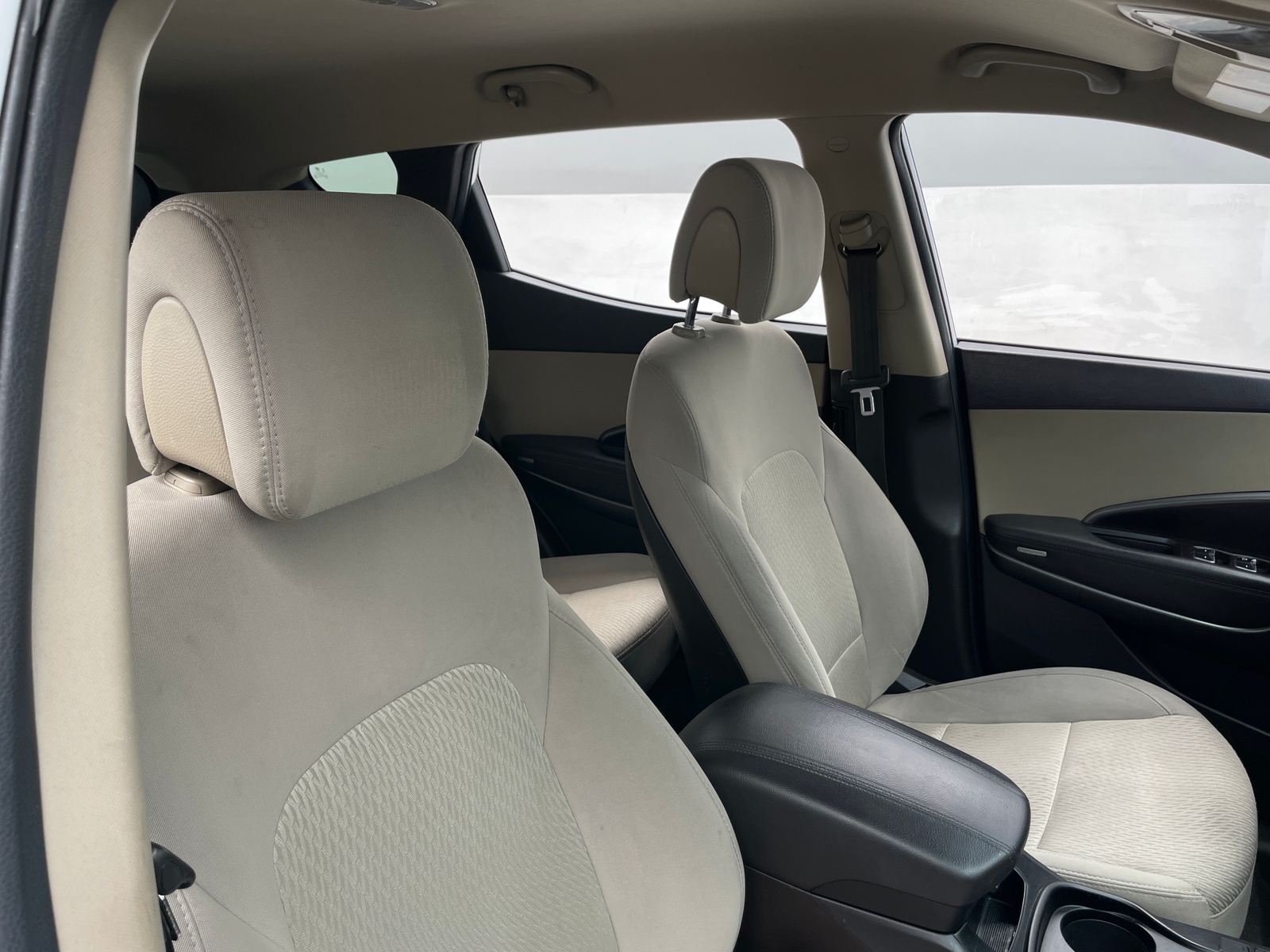 Thumbnail: 2018 Hyundai Santa Fe - 2